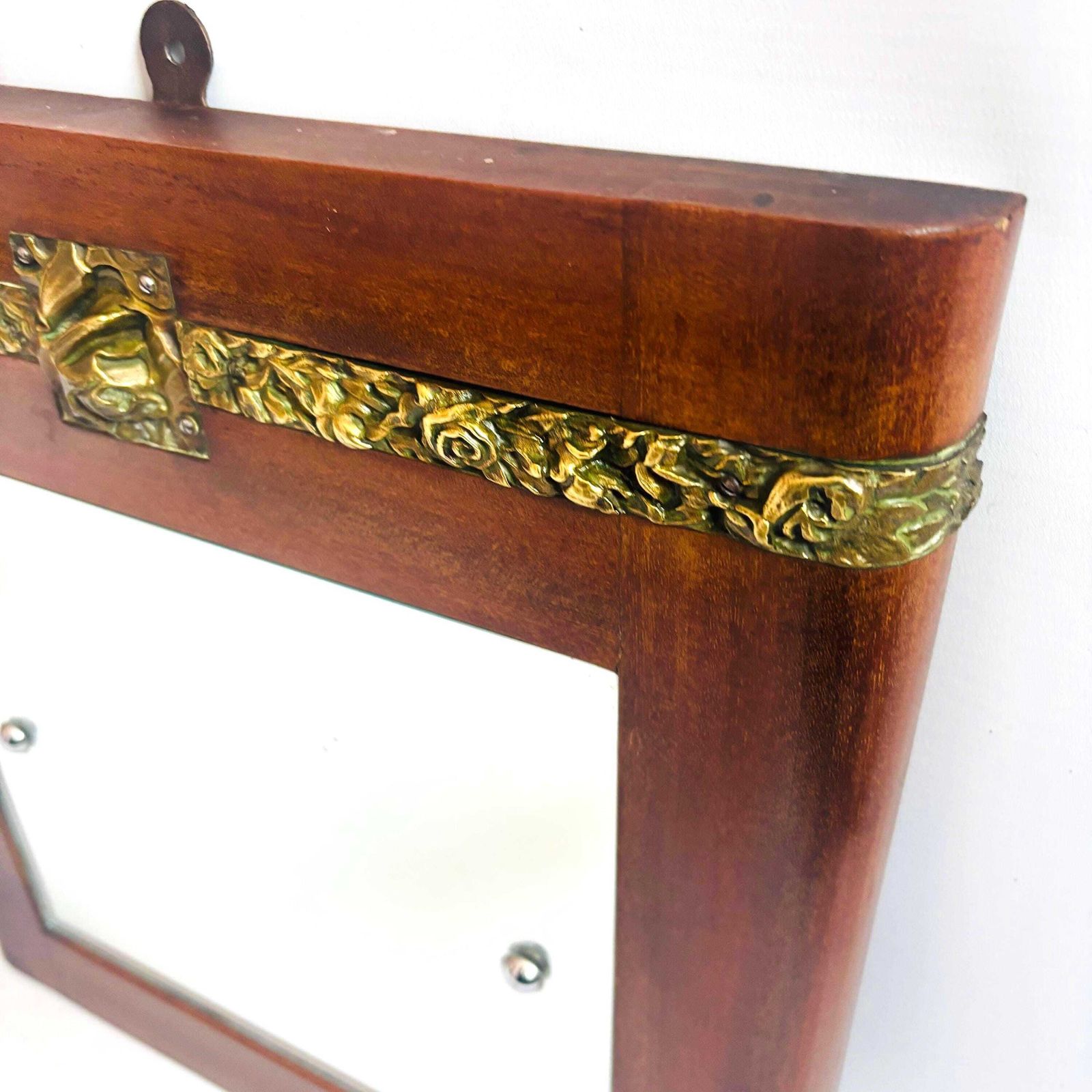 photo vintage Rare Antique Art Nouveau Wall Mirror With Relief Cast Gilt Mounts 1900