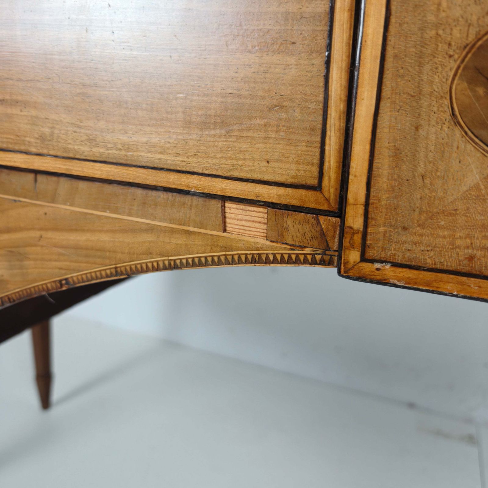 English Georgian Revival Sideboard – 19th Early Century photo vintage