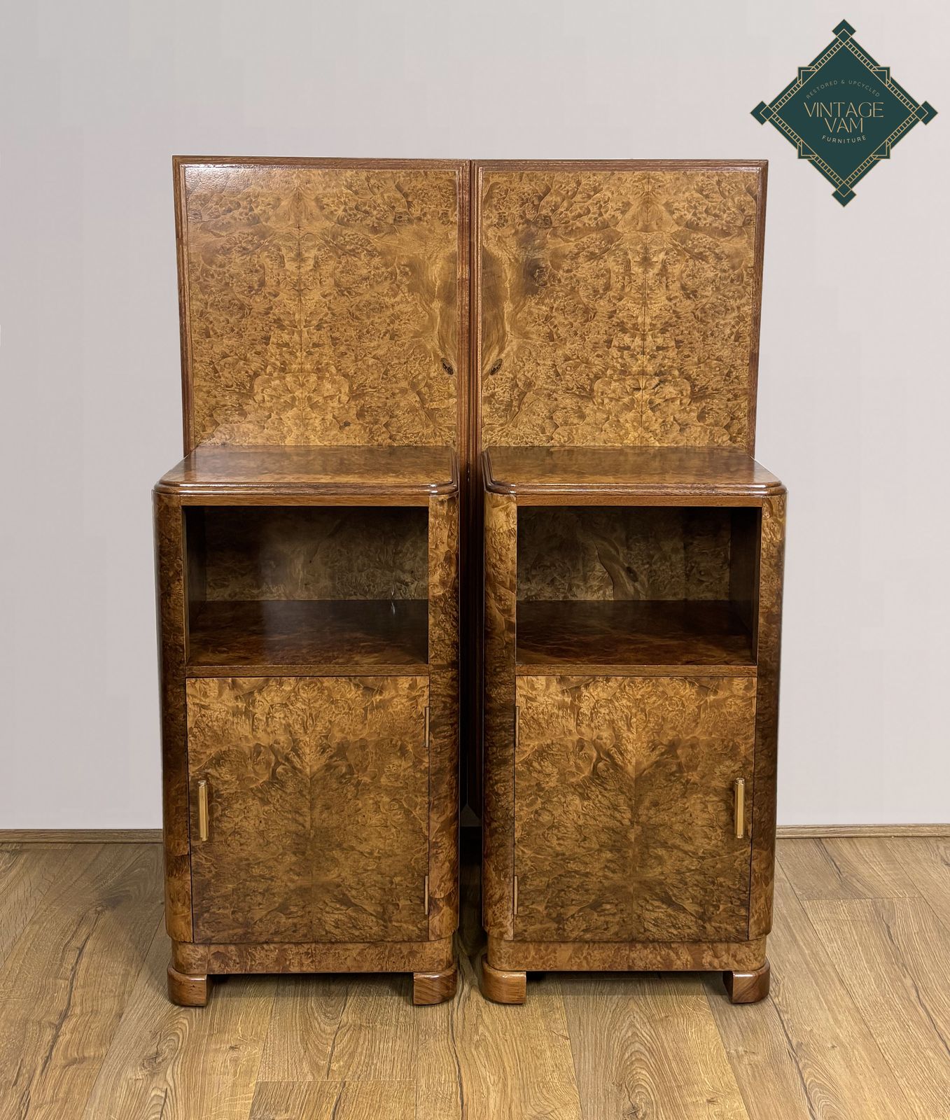 Art Deco Bedroom Suite, Dressing Table, Amoire, Bedsides photo vintage