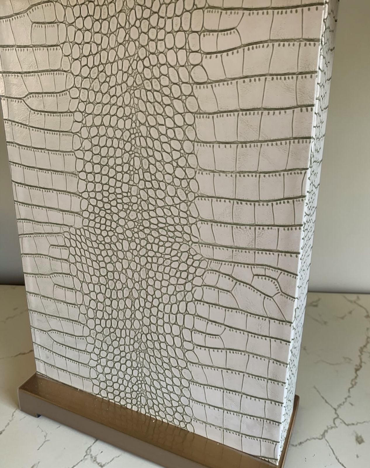 Pair Of Stunning Xl Table Lamps By Safaviah   Cream Gold Green Snakeskin Effect photo 175.0