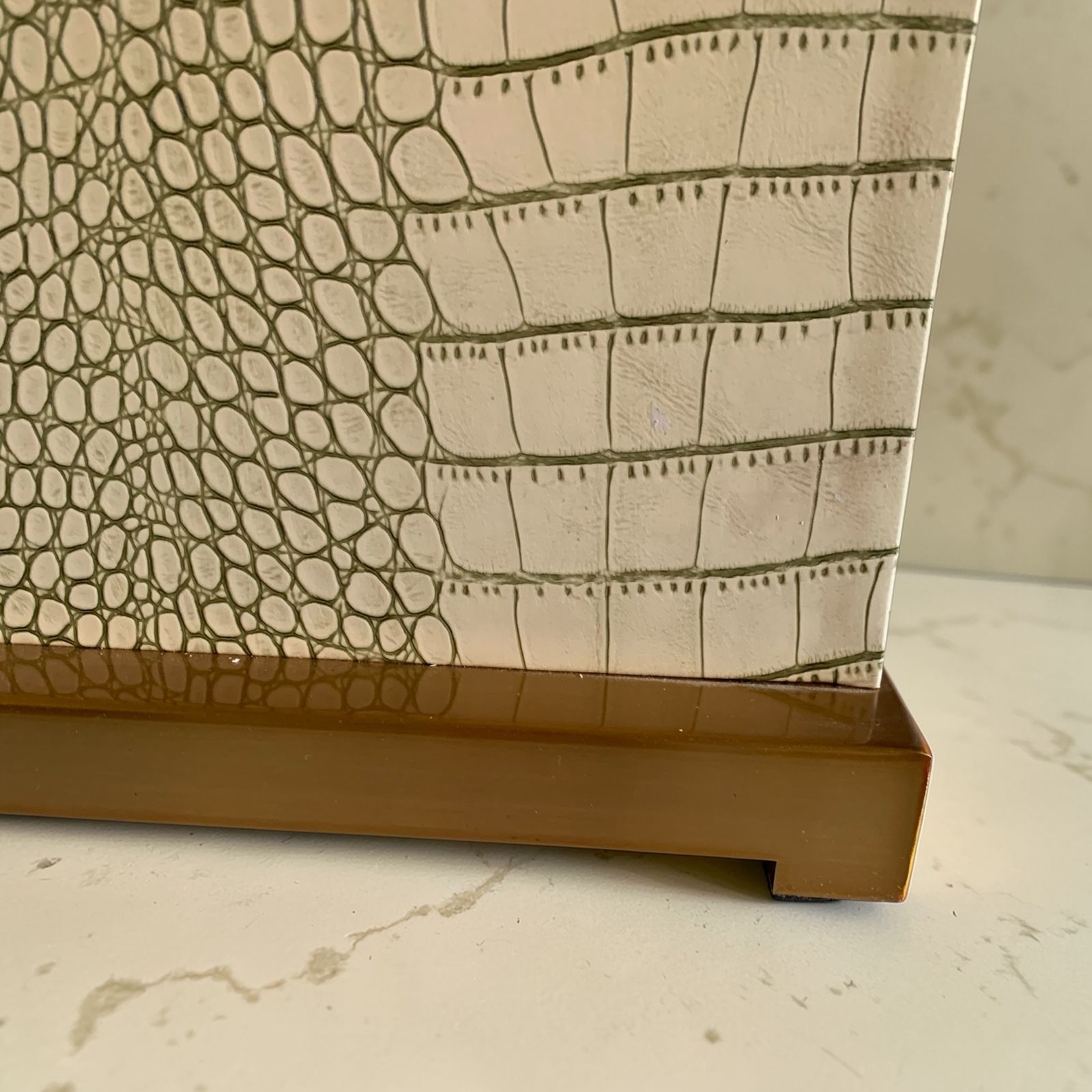 Pair Of Stunning Xl Table Lamps By Safaviah   Cream Gold Green Snakeskin Effect photo vinterior
