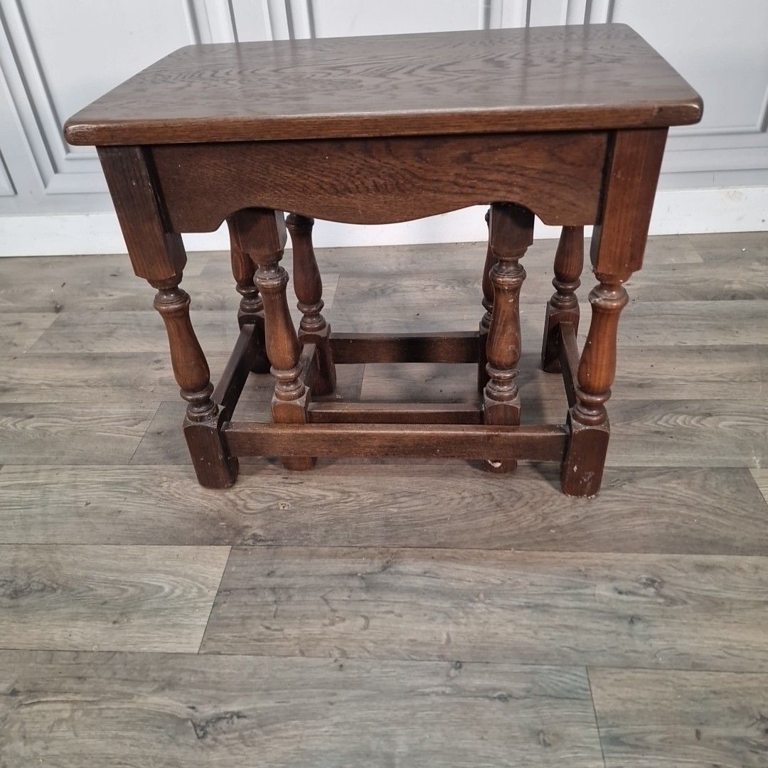 photo buy Vintage Nest Of Tables Solid Oak – Jaycee Furniture – Turned Wooden Retro