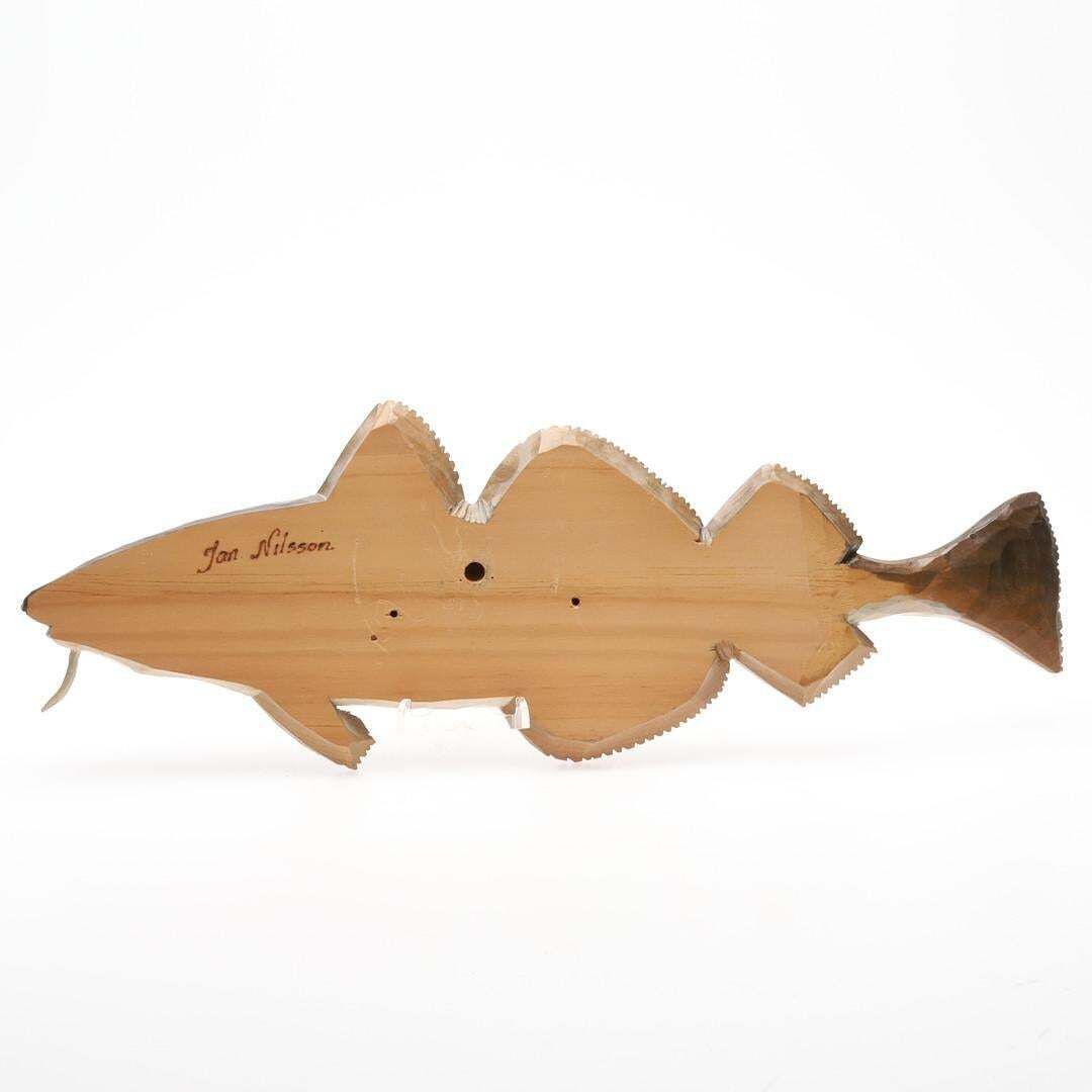 photo vinterior Elegant Fish Hand Carved Wooden Cod Wall Sculpture Jan Nilsson, Scandinavian Art