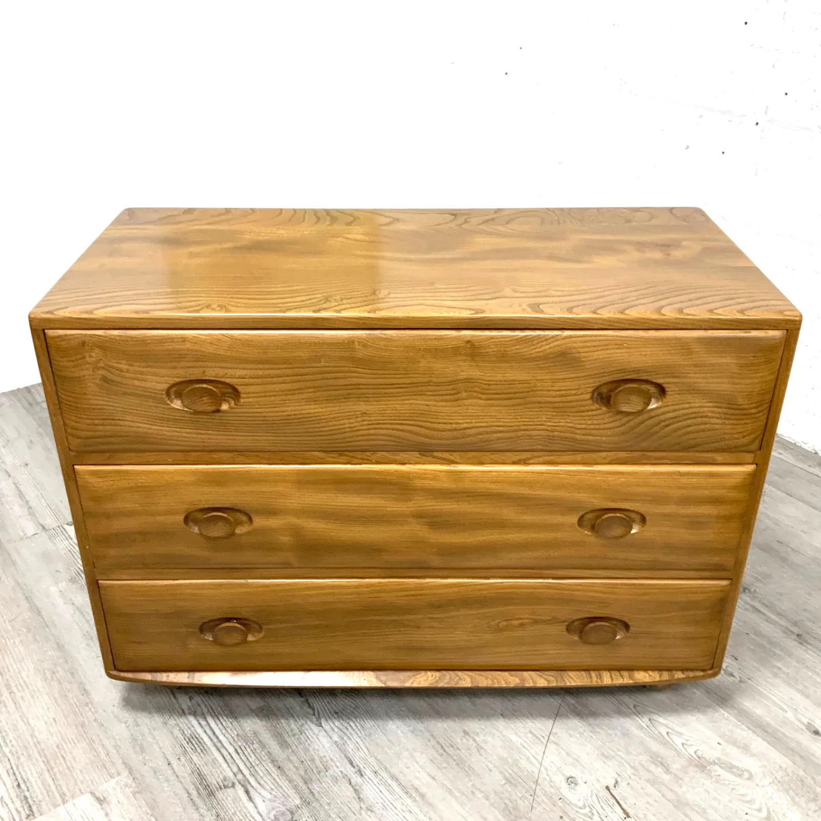 Ercol Blonde Windsor Model 412 Chest Of Drawers Solid Elm And Beech C1960s photo for sale