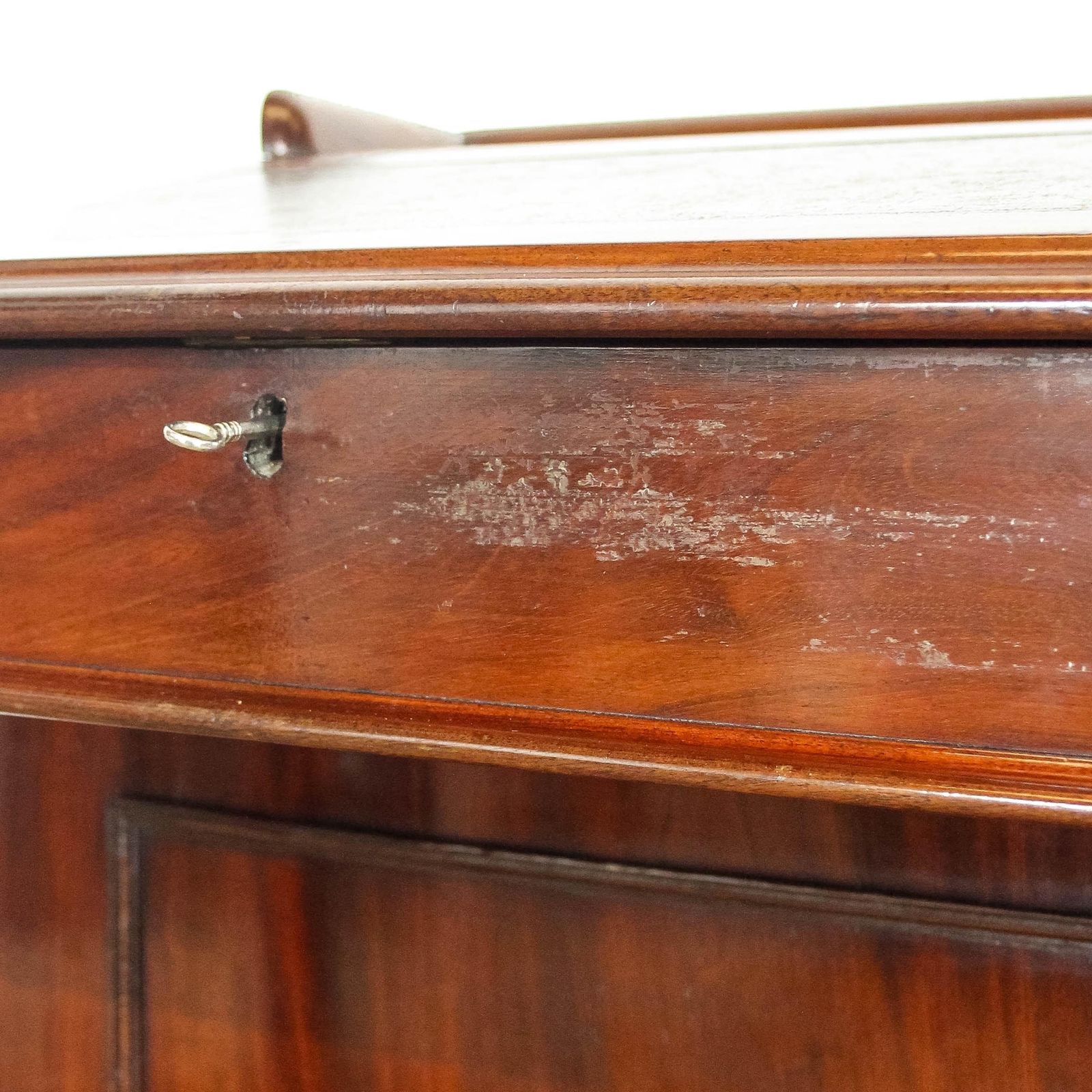 photo furniture Early 19th Century Mahogany Davenport Desk