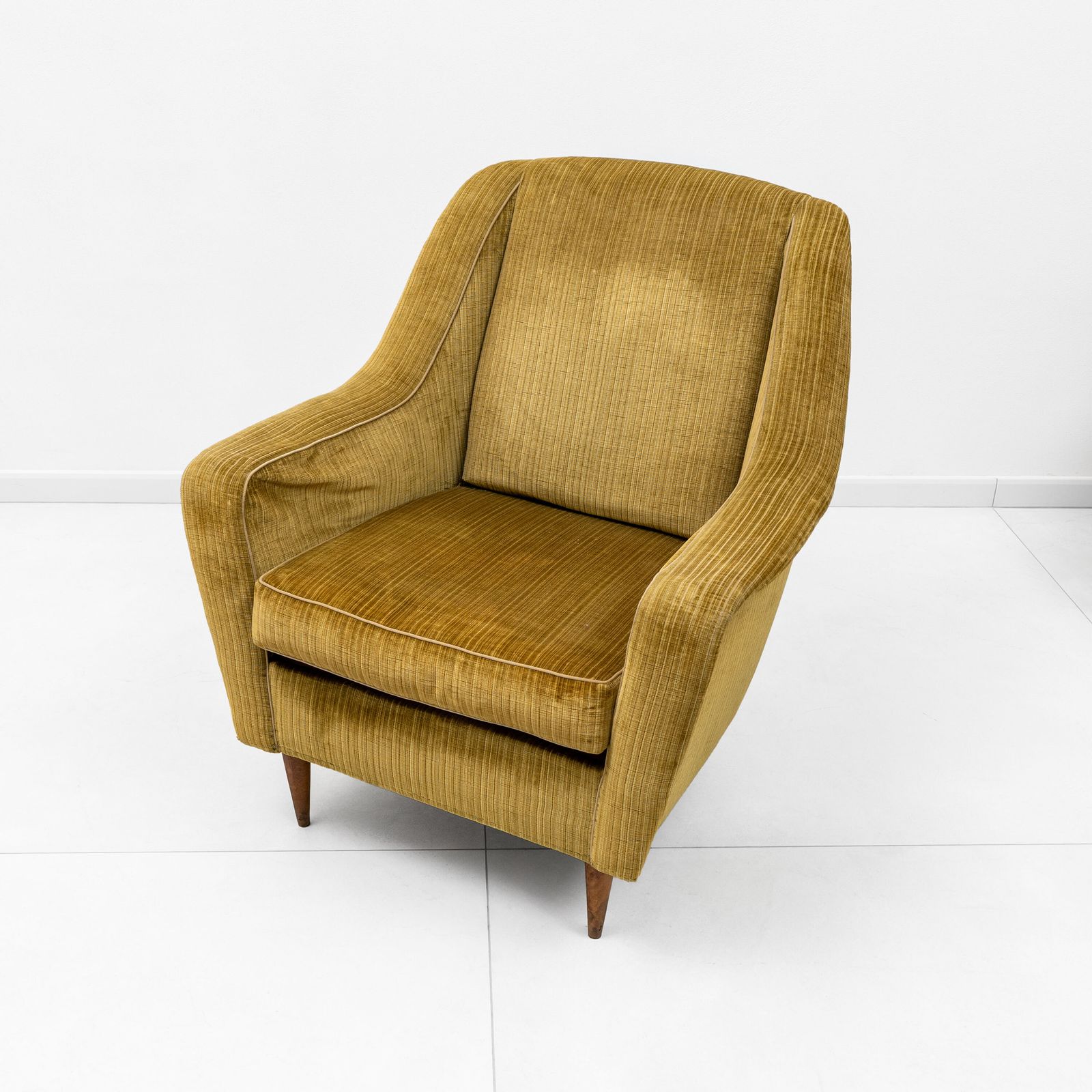 Ico Parisi Mid Century Modern Italian Armchairs For Ariberto Colombo, 50s, Pair photo 2589.0