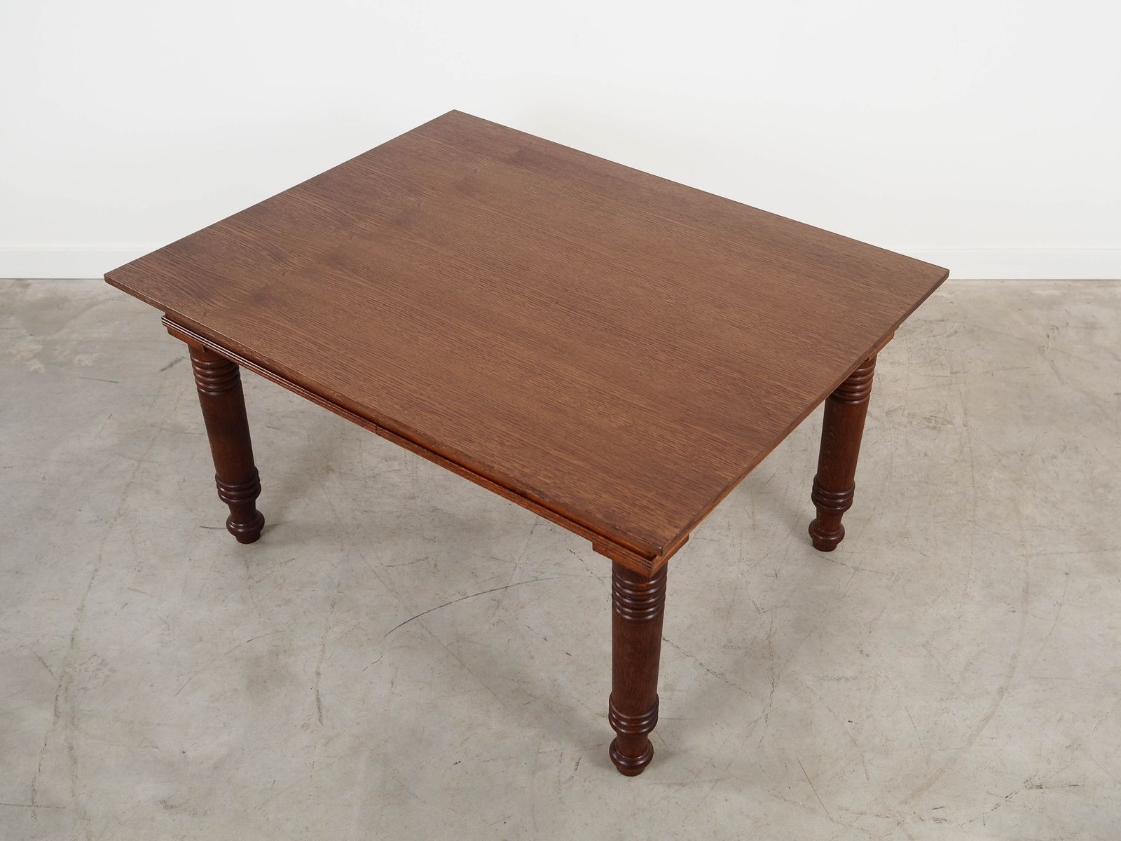 Eiken Tafel, Deens Design, Ca. Jaren 1960, Gemaakt In Denemarken photo vinterior