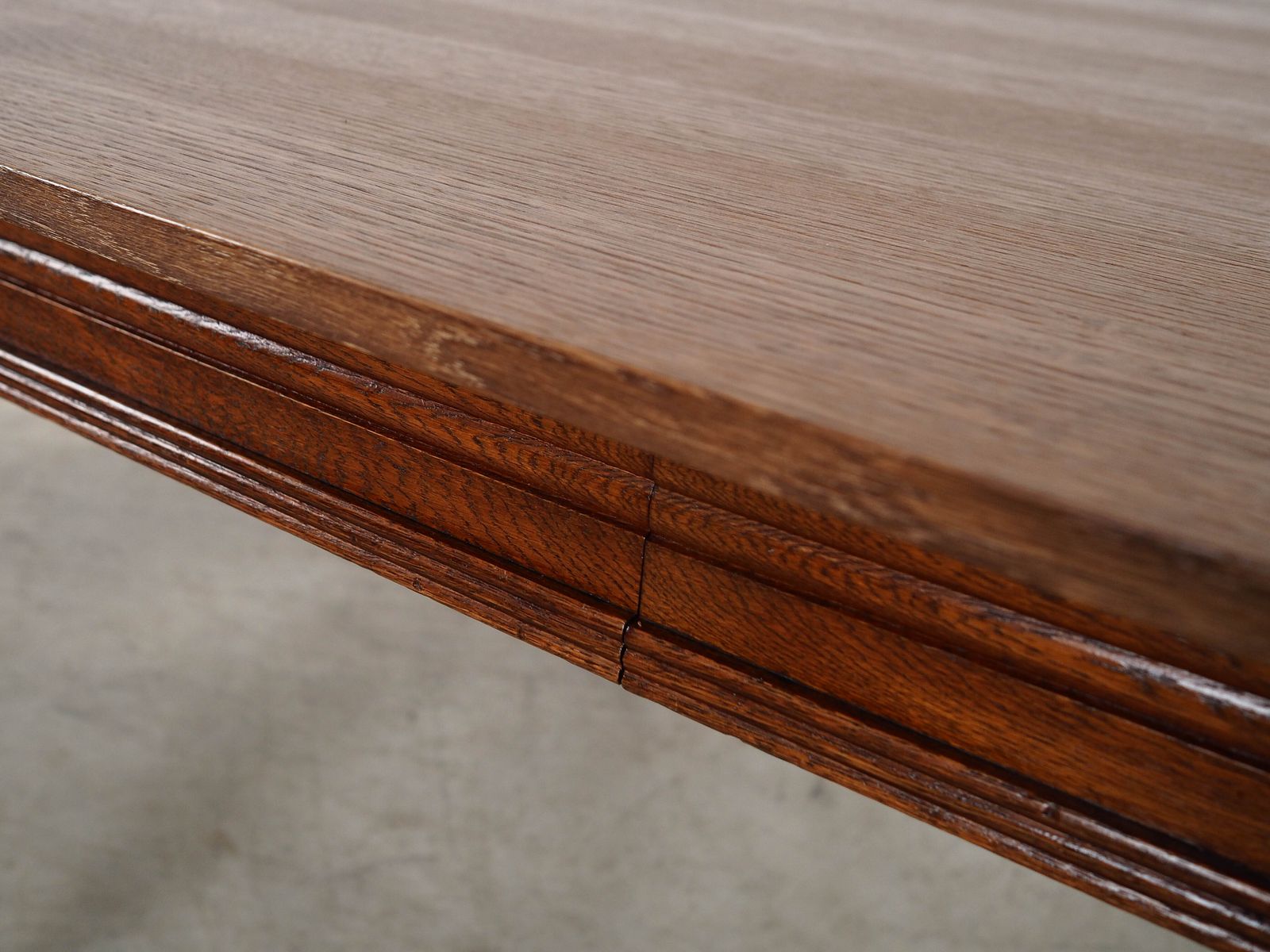 photo furniture Eiken Tafel, Deens Design, Ca. Jaren 1960, Gemaakt In Denemarken