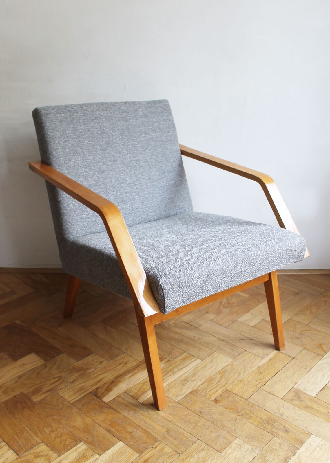 Pair Of 1970s Armchairs, Vintage photo vinterior