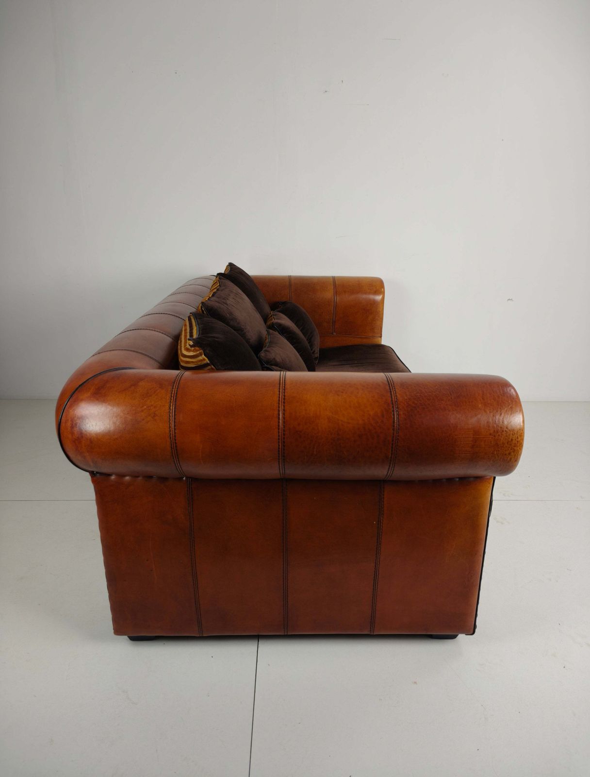 Luxury Handmade Sheepskin 2.5 Seater Sofa – By Lounge Atelier photo vinterior