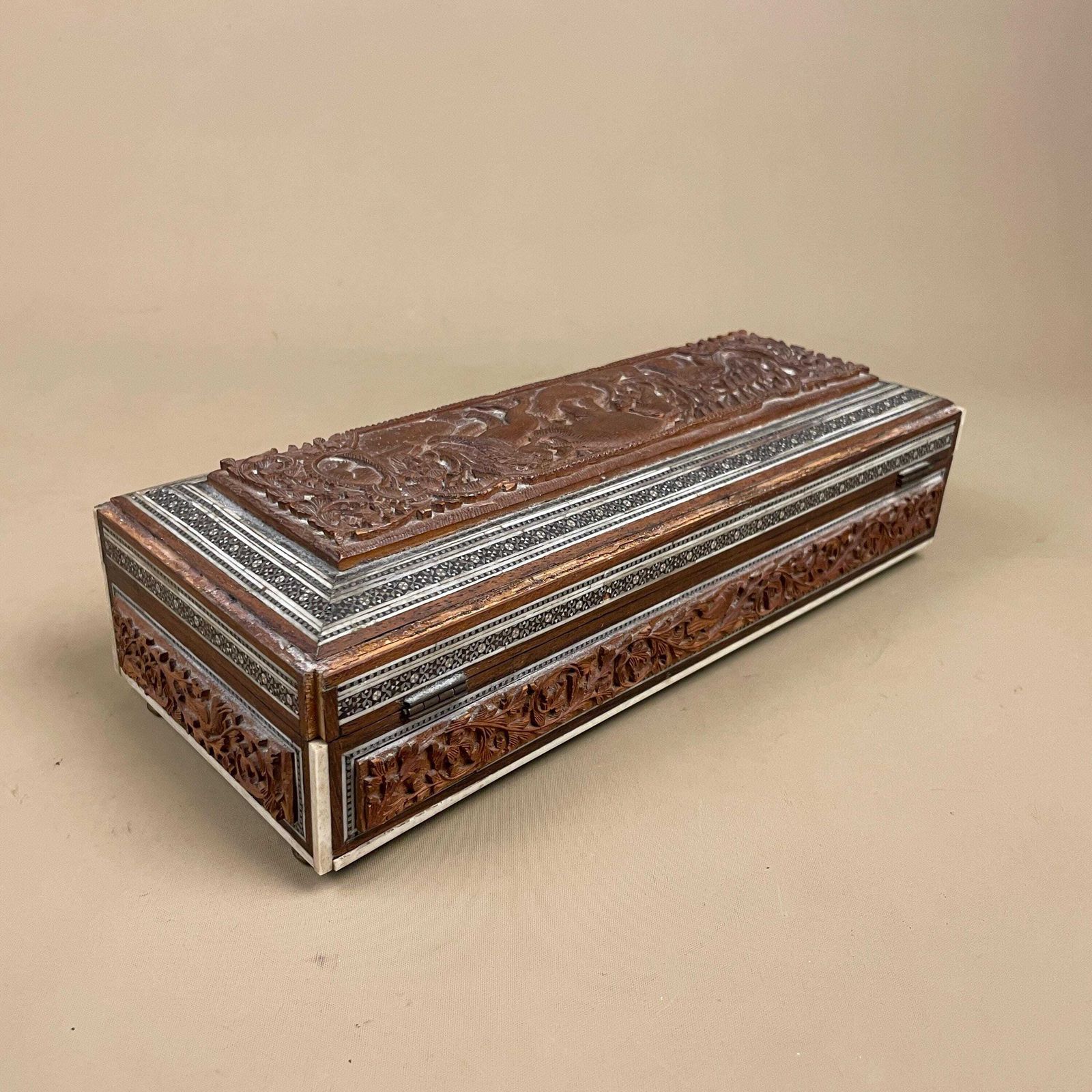 129.0 Antique Indian Box Hand Carved Animal Pattern Trinket Jewellery Table Top Brown Intricate Detail 3d Relief Key Lock Pattern Marquetry photo