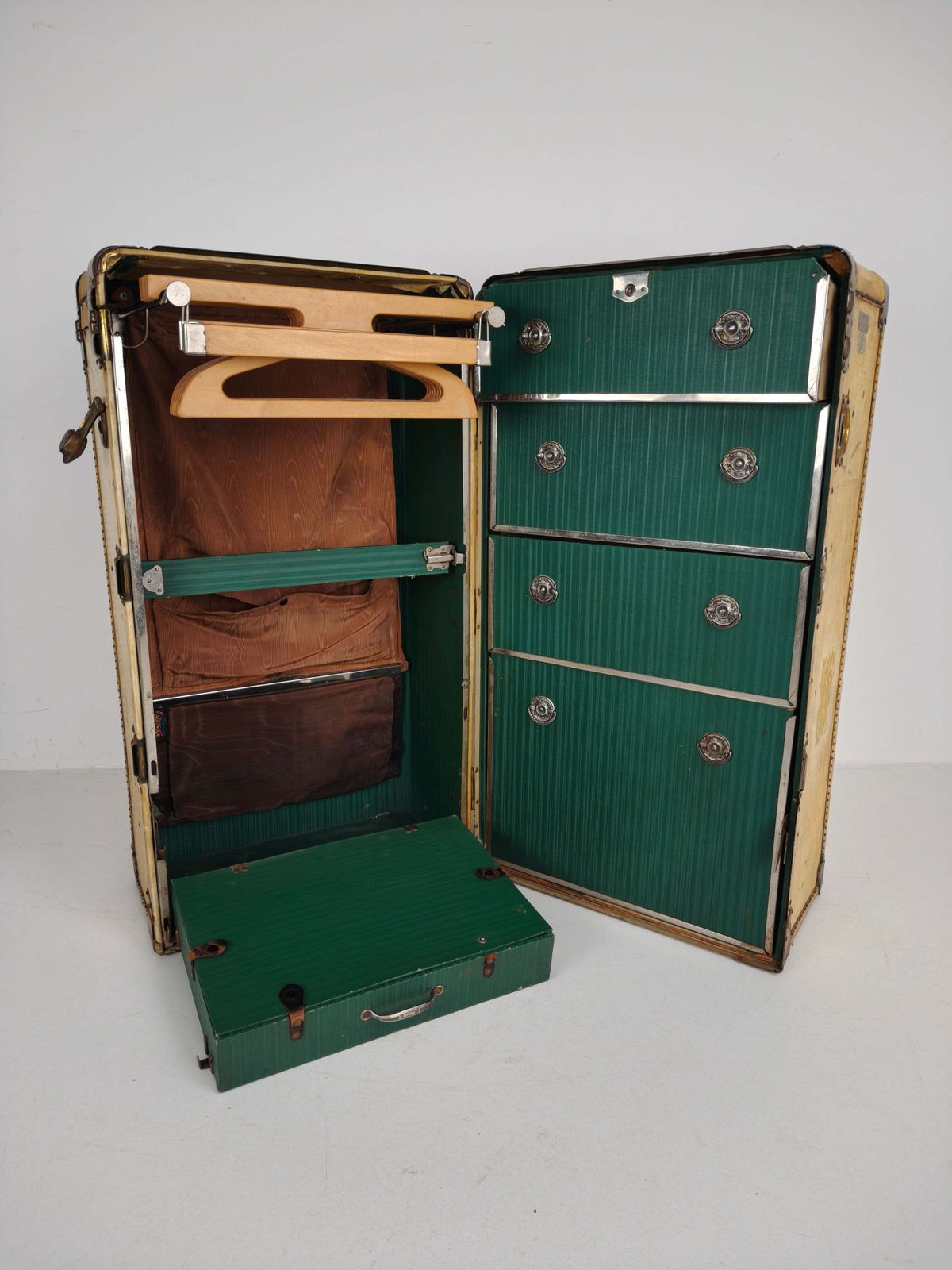 Furniture 1930s Wardrobe Steamer Trunk By Hartmann – Goat Skin Chest photo