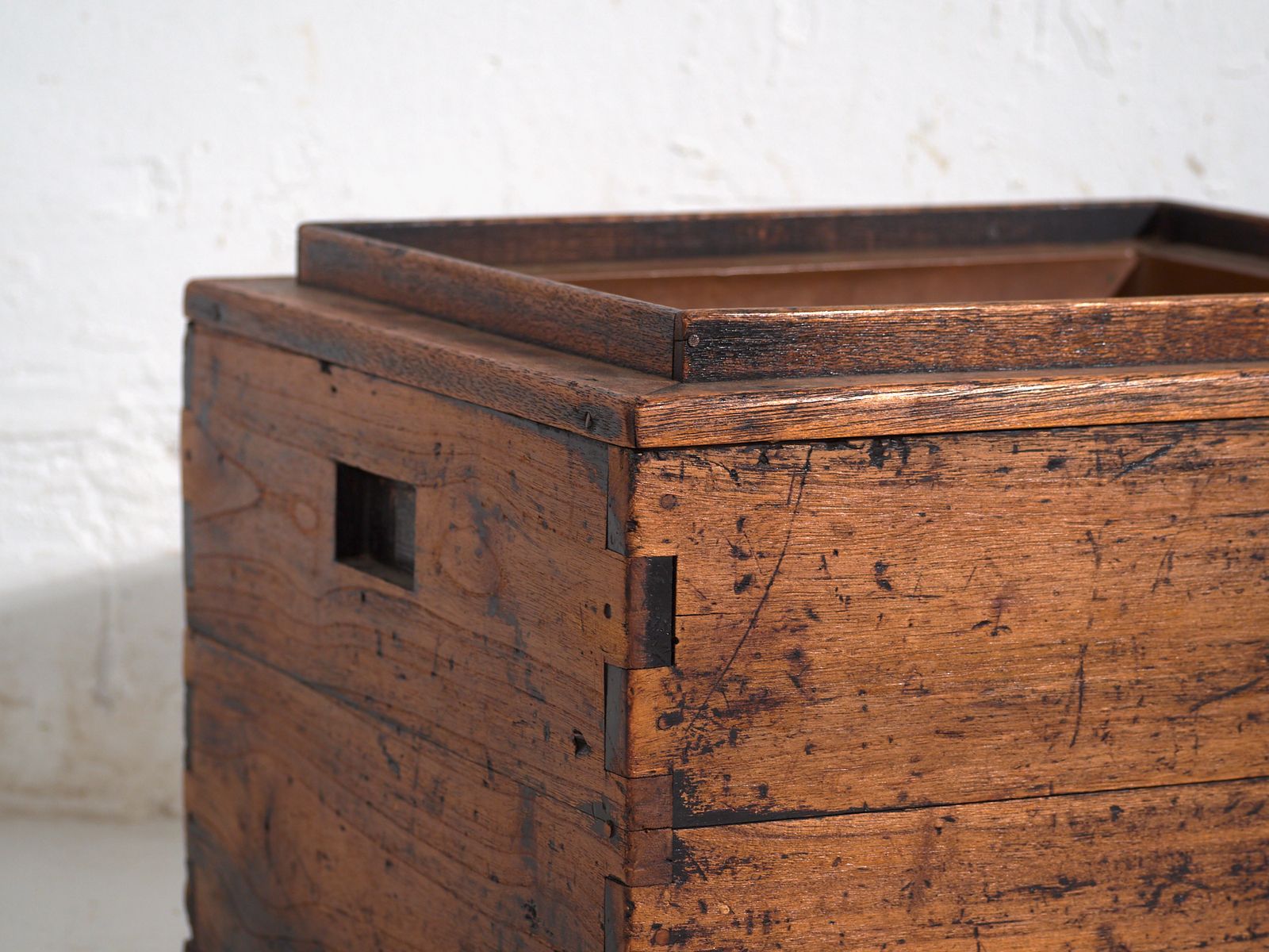 Antique Japanese Paulownia Hibachi – Meiji / Showa Period (C.1890 1945) #93 photo Furniture