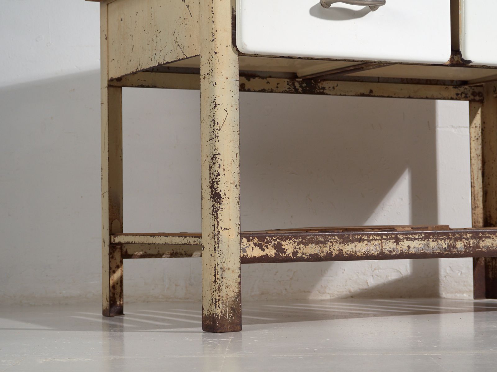 Japanese Industrial Work Table – Showa Period (C.1950–1979) photo vinterior