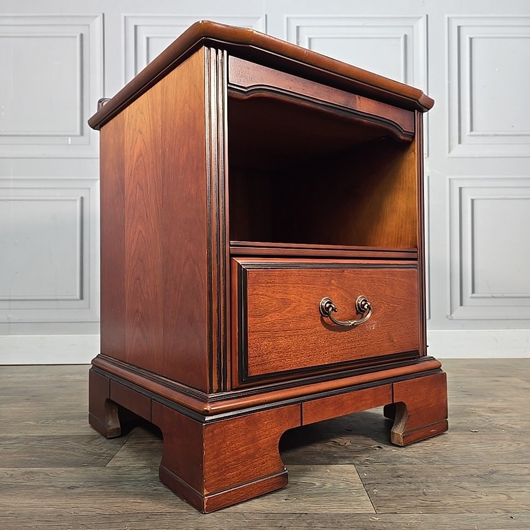 Vintage Bedside Cabinet Table Mahogany Nightstand Drawer Slide Butlers Shelf photo furniture