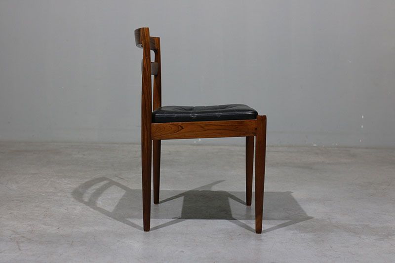 Set Of 6 Kai Kristiansen Chairs In Rosewood. photo vinterior
