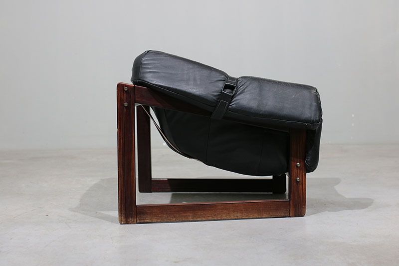 Pair Of Percival Lafer Armchairs In Leather. photo vintage