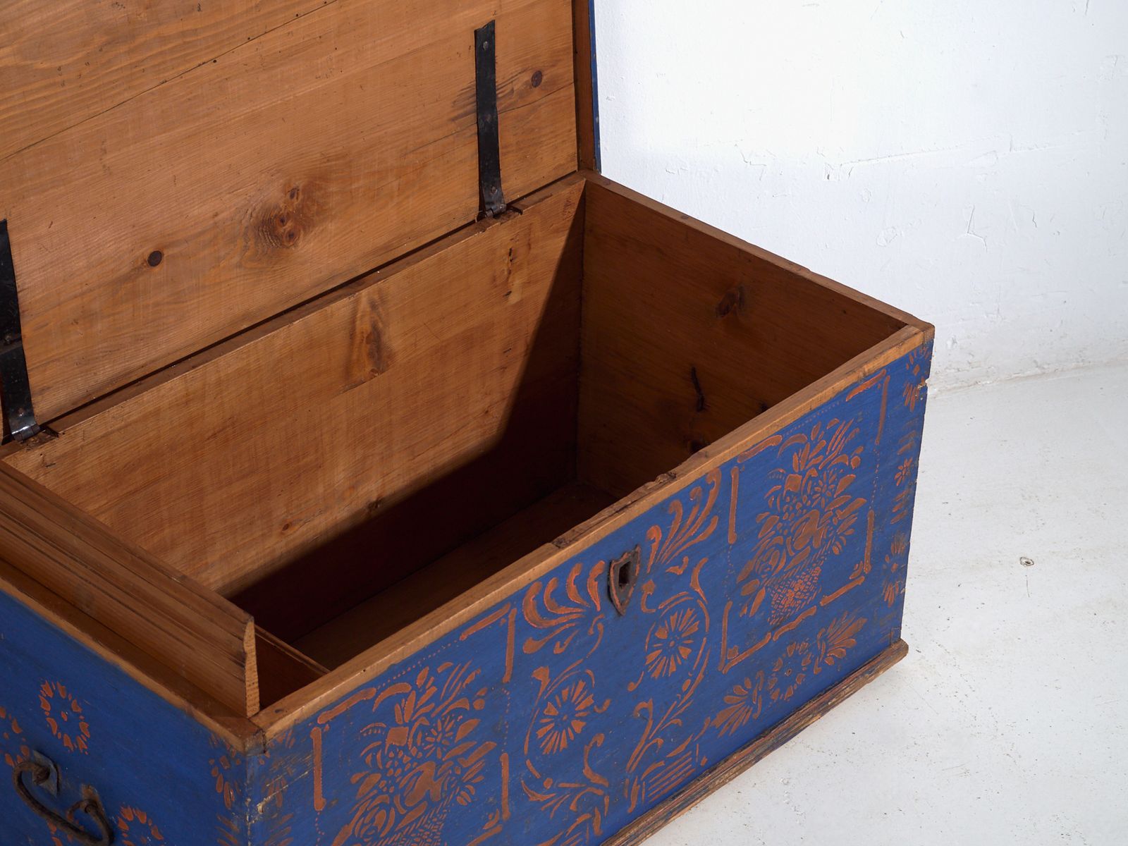 Antique Blue Painted Wooden Chest – Folk Art Blanket Chest – Central Europe C.1900 photo Furniture