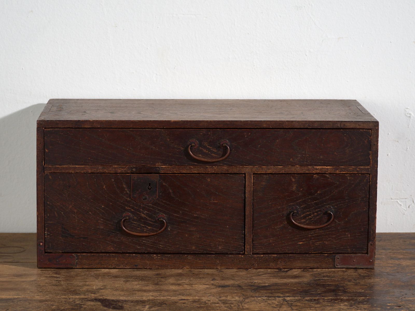 Antique Japanese Desk Chest With Three Drawers – Meiji / Taishō Period (C.1890 1926) photo 502.0