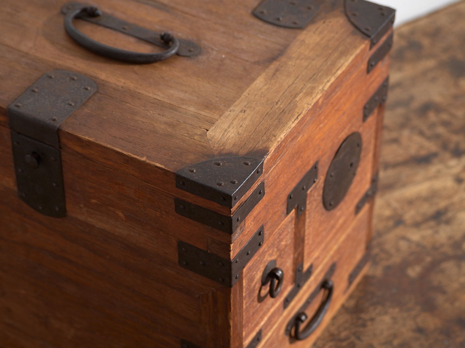 Japanese Ko Dansu With Hinged Lid And Drawers In Paulownia Wood, Meiji–Taishō Period, Circa 1868–1926 photo furniture