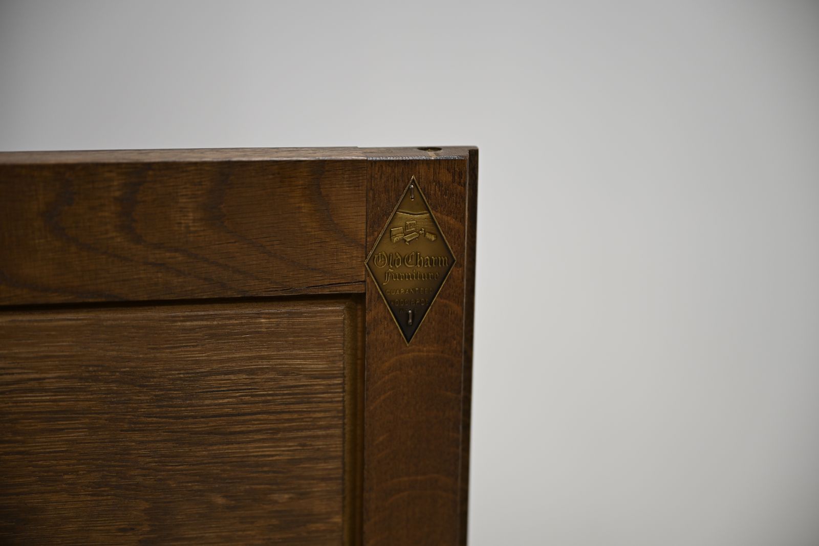 photo vintage Oak Corner Display Cabinet Old Charm Leaded Glass Light Oak Free Uk Delivery*