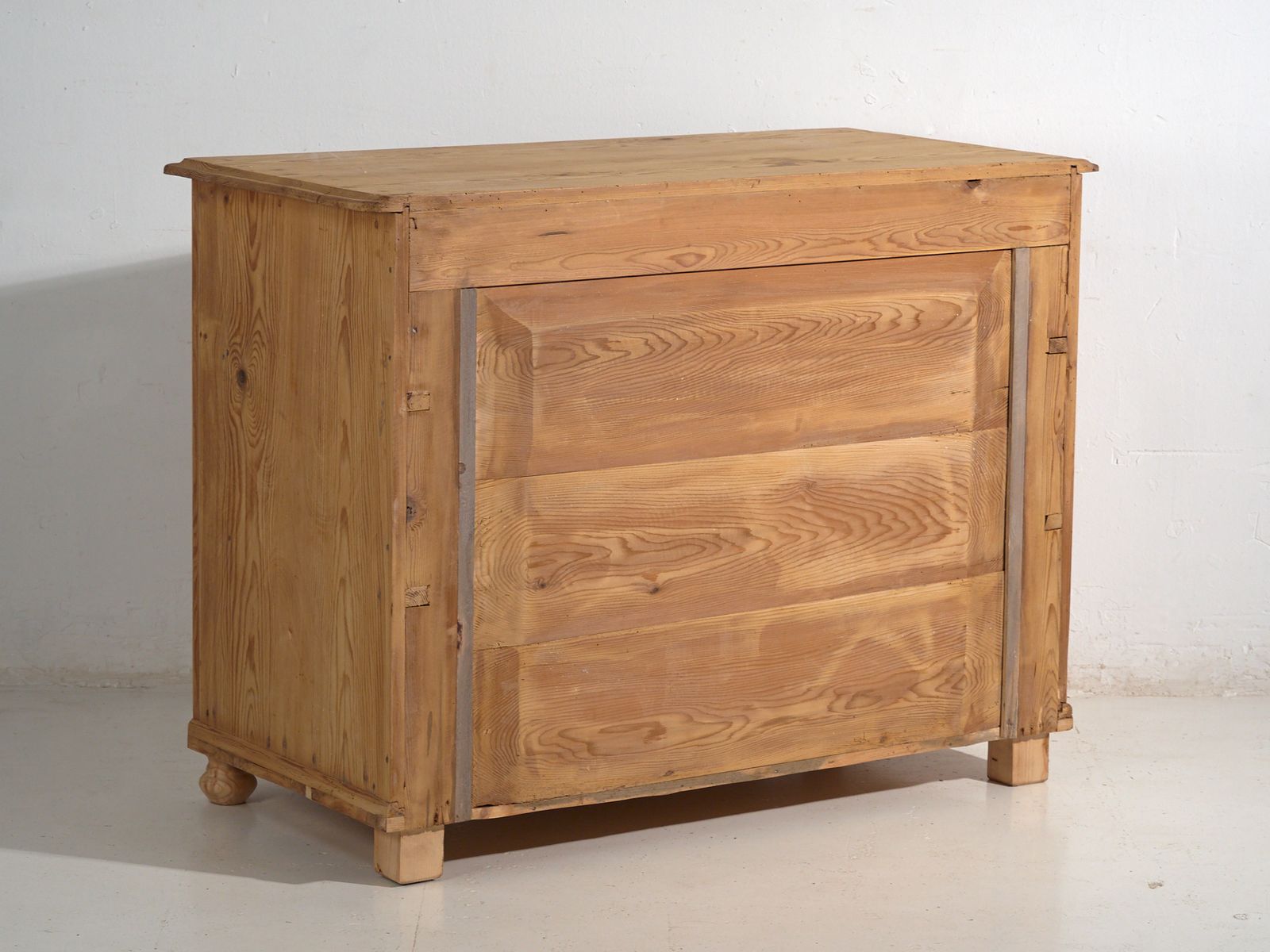 photo for sale Antique Rustic Pine Chest Of Drawers – Central Europe (C.1900–1920) #95
