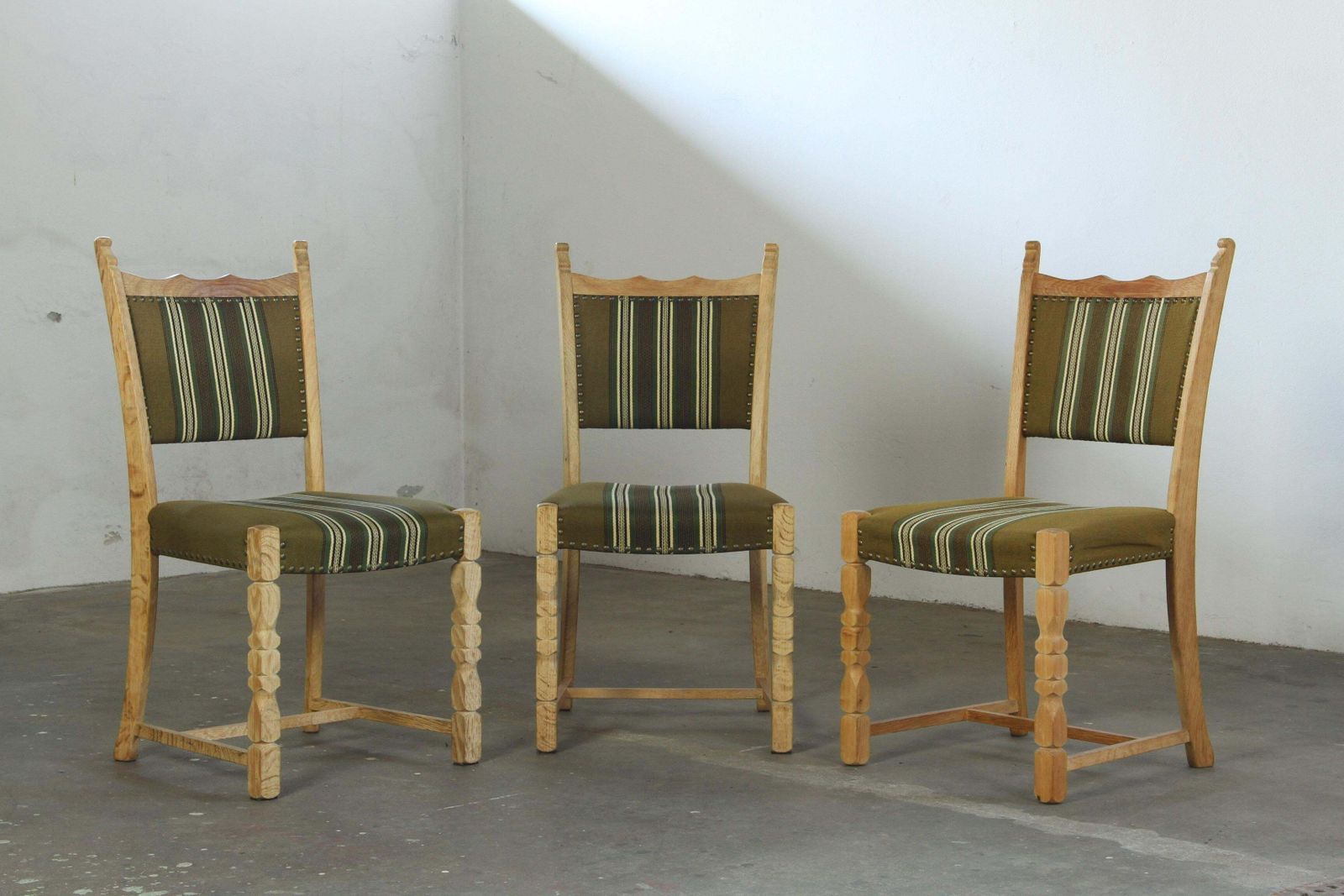 Vintage Danish 1960s, Brutalist Modern Oak Dining Chairs By Henning Kjærnulf photo vintage