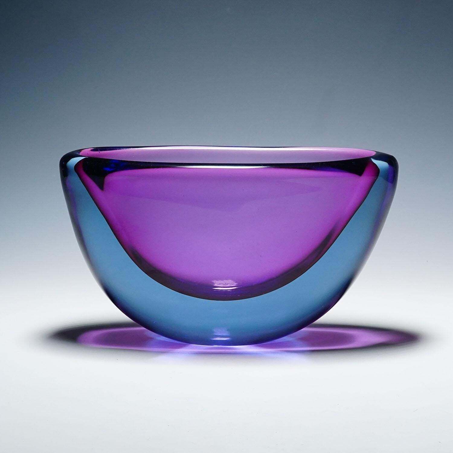 Large Art Glass Bowl By Flavio Poli For Seguso Vetri D'arte 1950s photo for sale