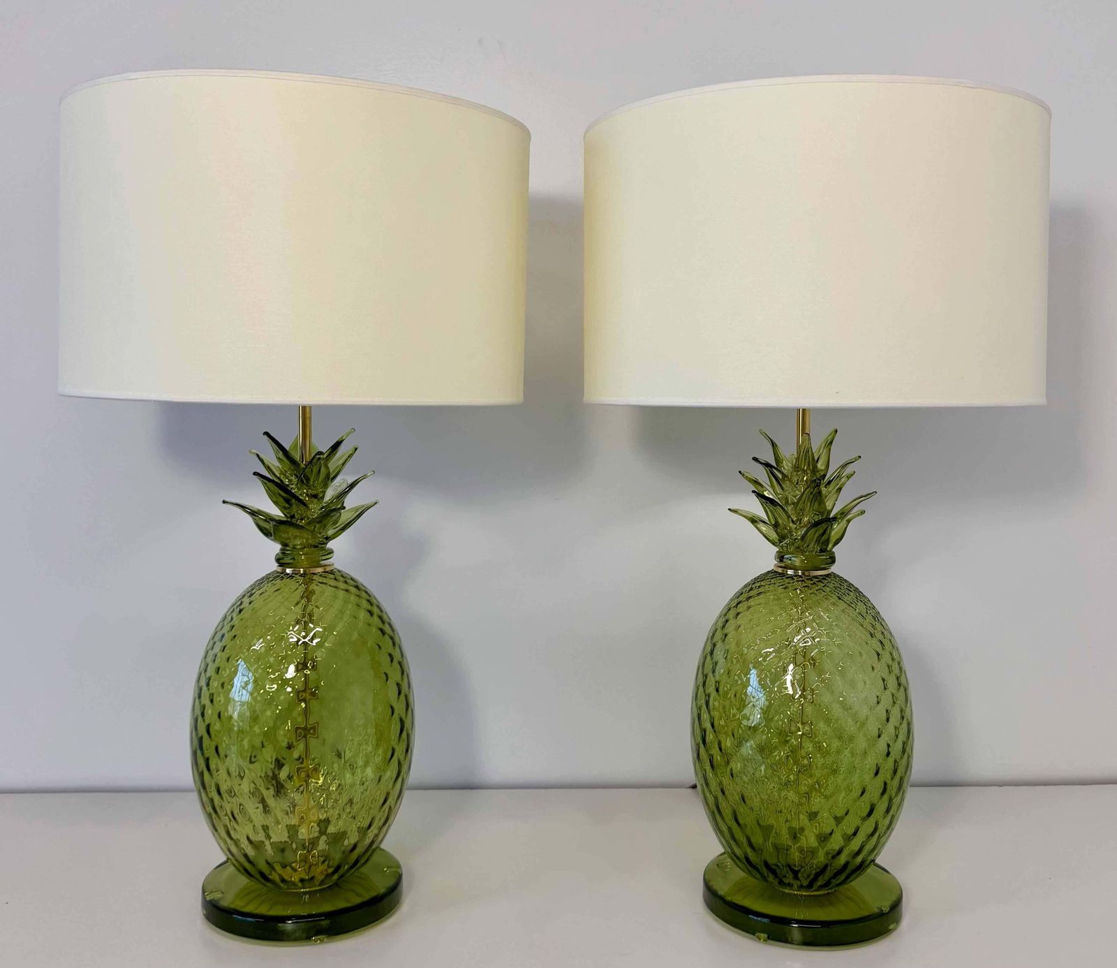 photo furniture Pair Of Italian Art Deco Pineapple Murano Glass Lamps With Lampshades