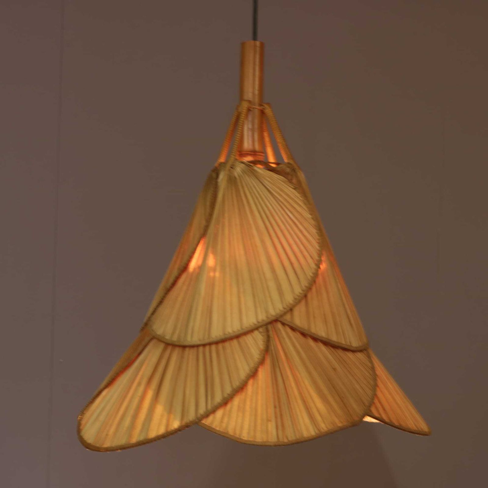 photo furniture “Uchiwa” Hanging Lamp In The Style Of Ingo Maurer, Germany 1970