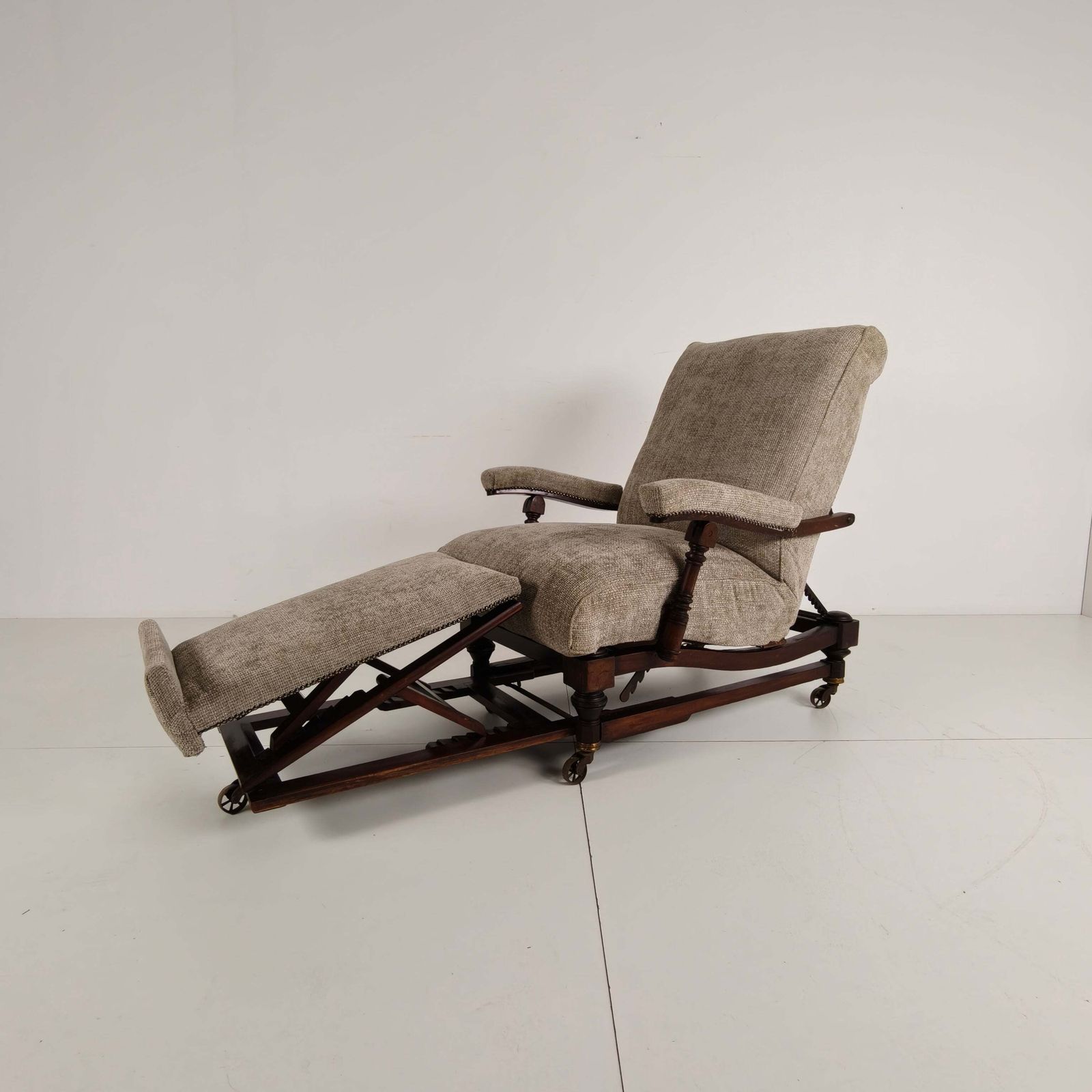 English Reclining Library Chair (Circa 1860) photo buy