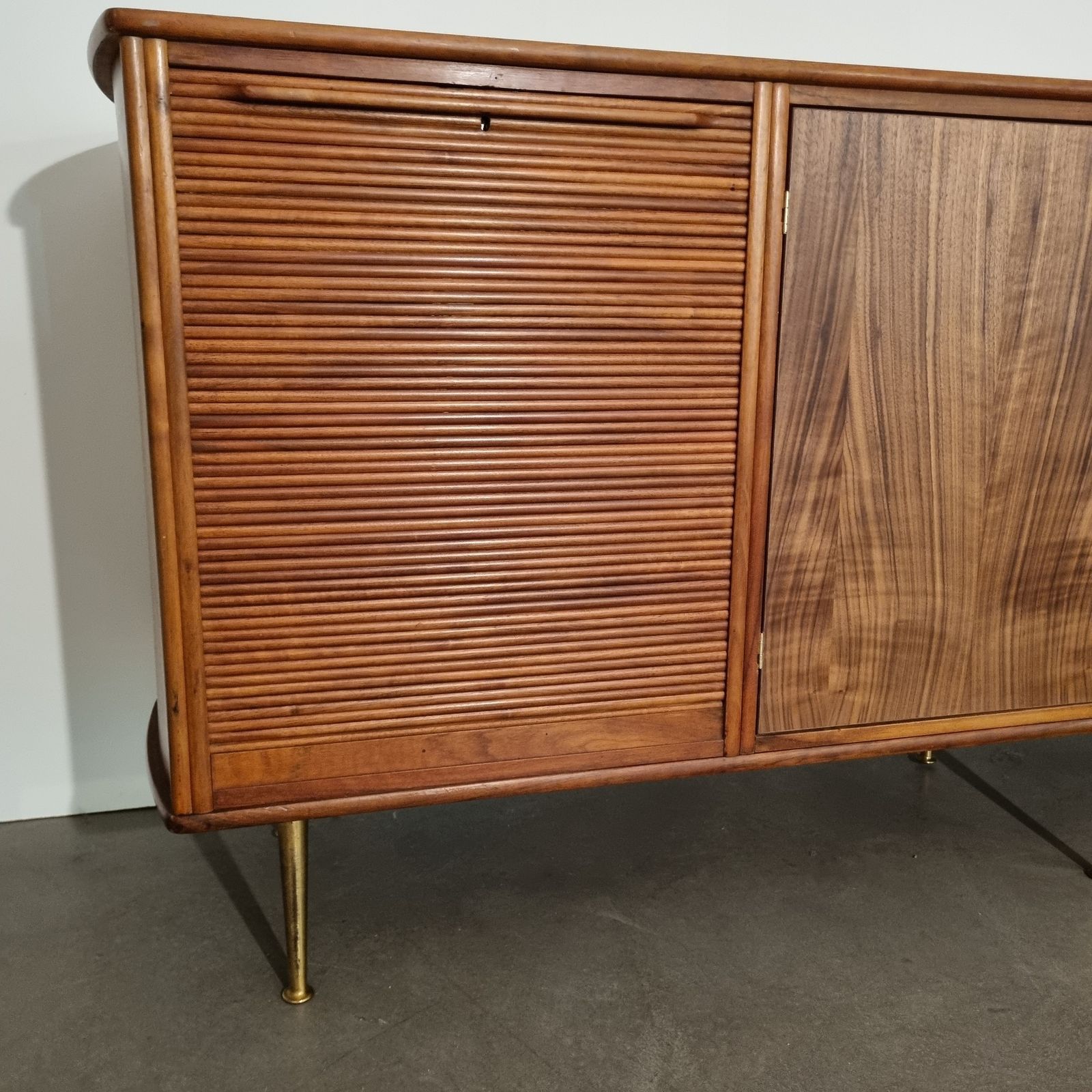 Furniture Xtra Large Walnut Sideboard 1950s – William Watting Modernord | Vintage Design Furniture photo