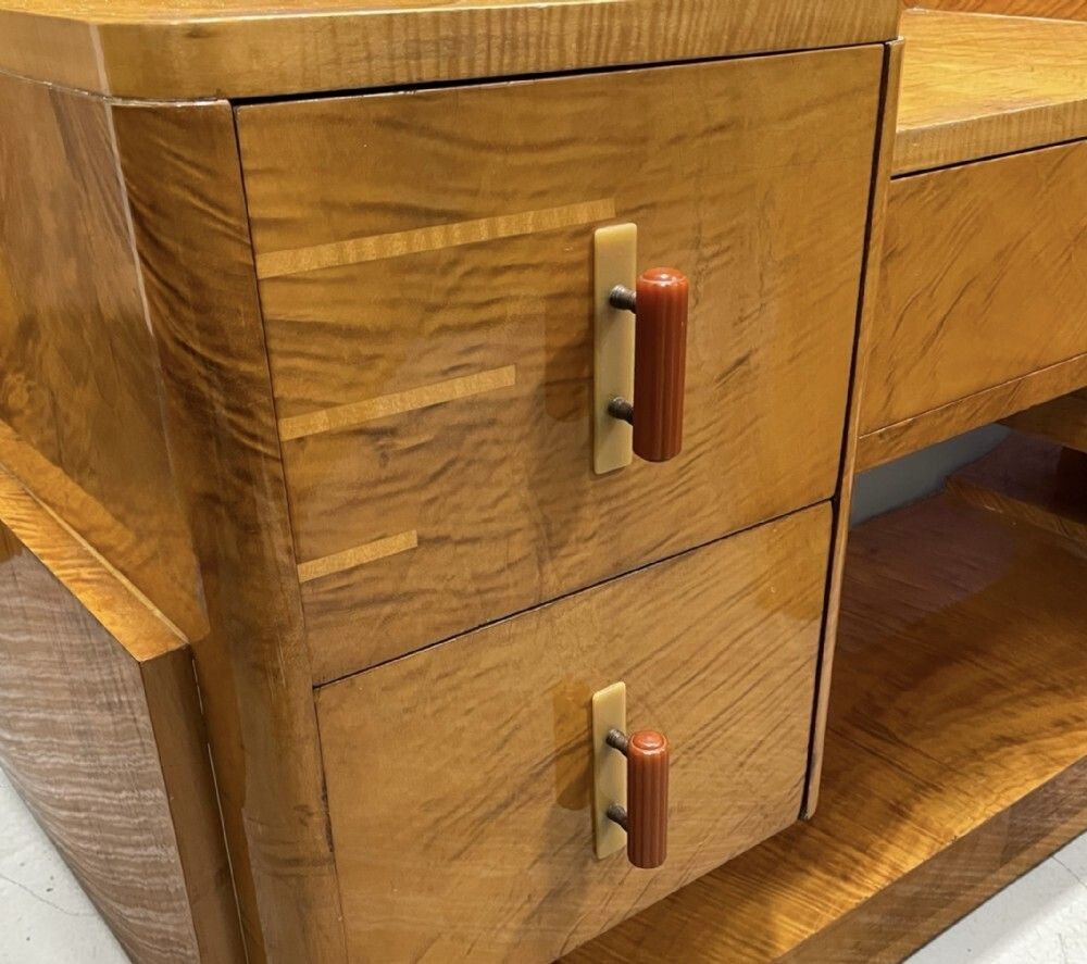 Art Deco Dressing Table photo Furniture