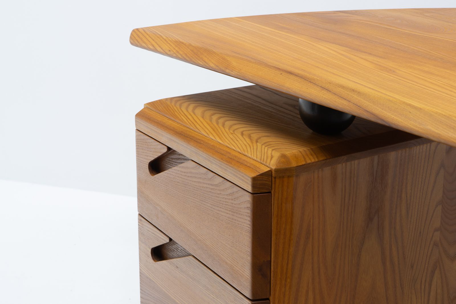 photo buy Curved Desk In Elm Produced By Seltz, France 1980s