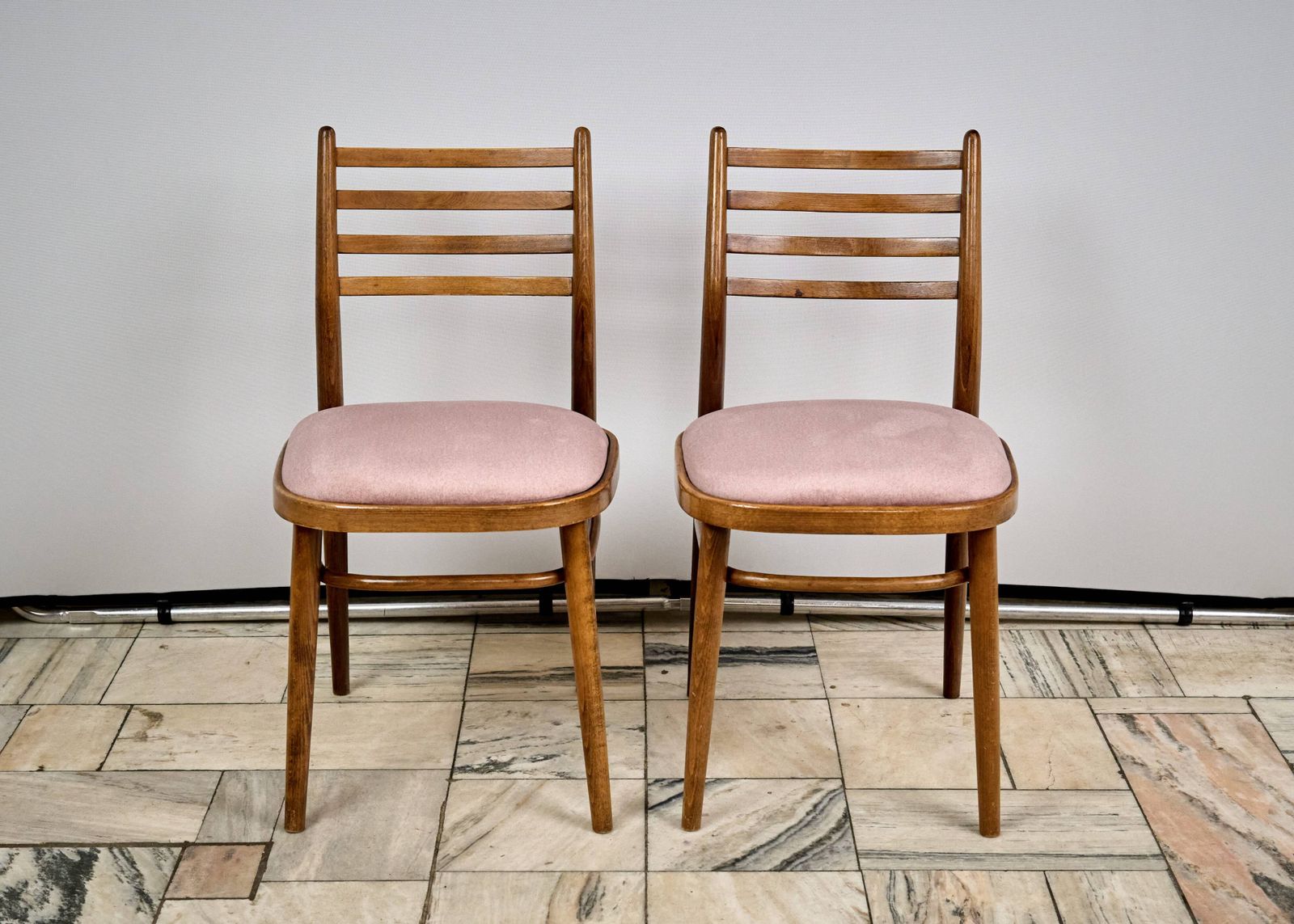 Set Of 4 Dining Chairs, Ton, 1960s, Czechoslovakia photo vinterior