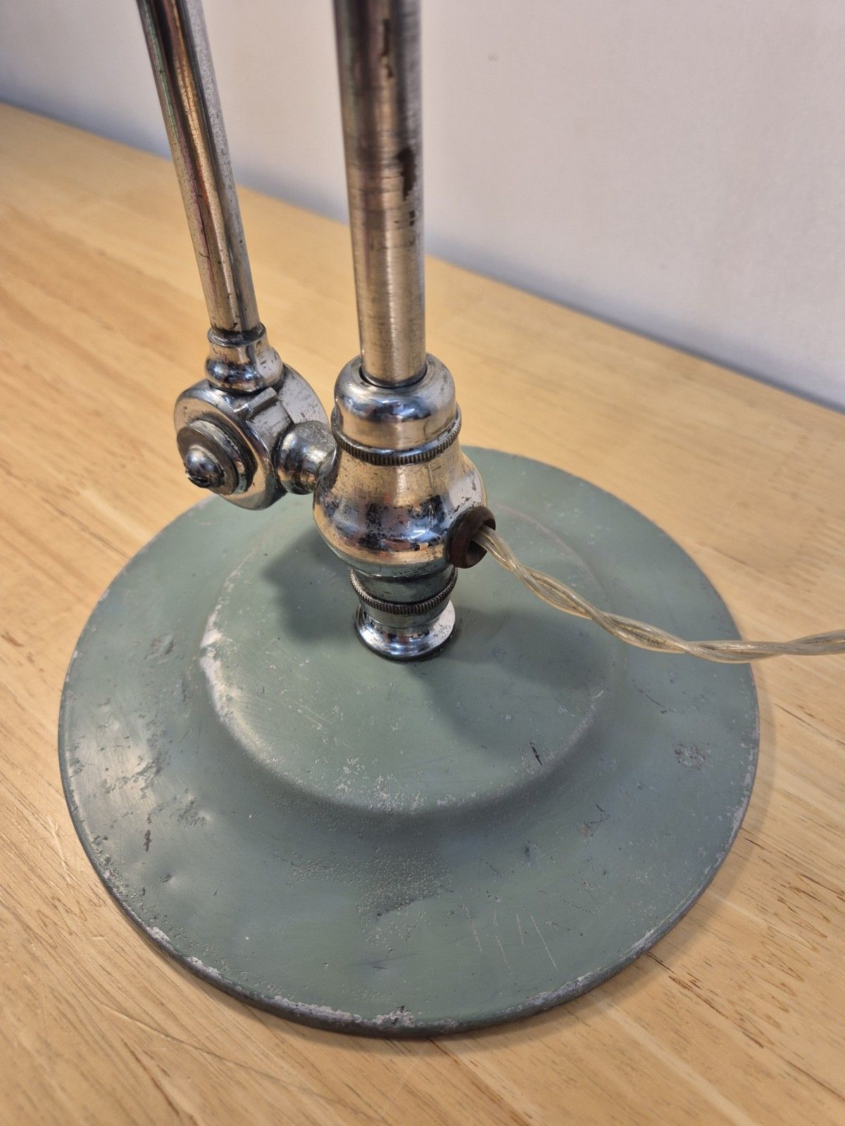 Lighting Original 1920s Supreme Adapt O Lite Table Lamp With Period Thomas Schneider Glass Shade photo
