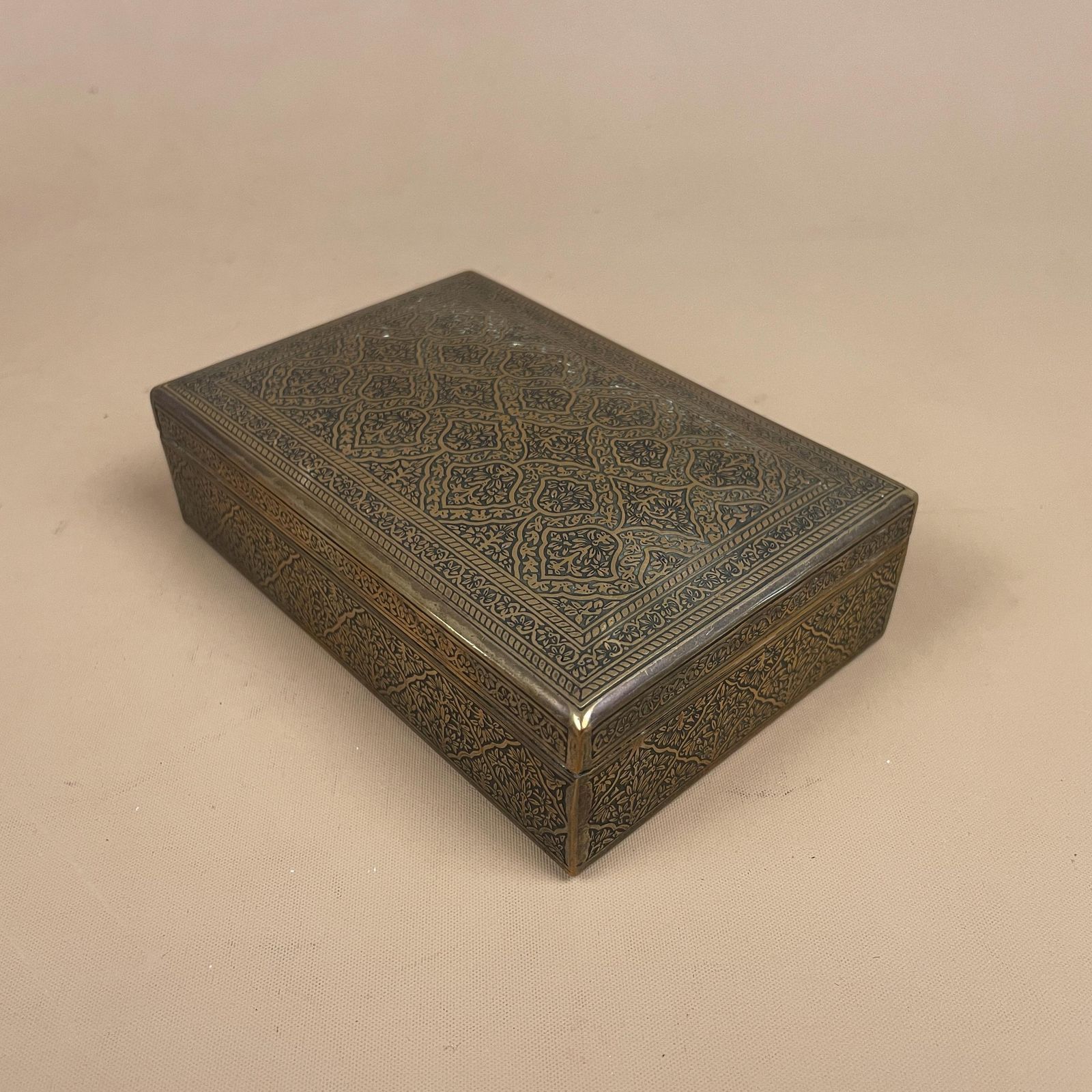 Indian Brass Engraved Box Ornate Floral Jewellery Trinket Keepsake Chest Wooden Interior Lining Dressing Table Decor. photo Home Decor