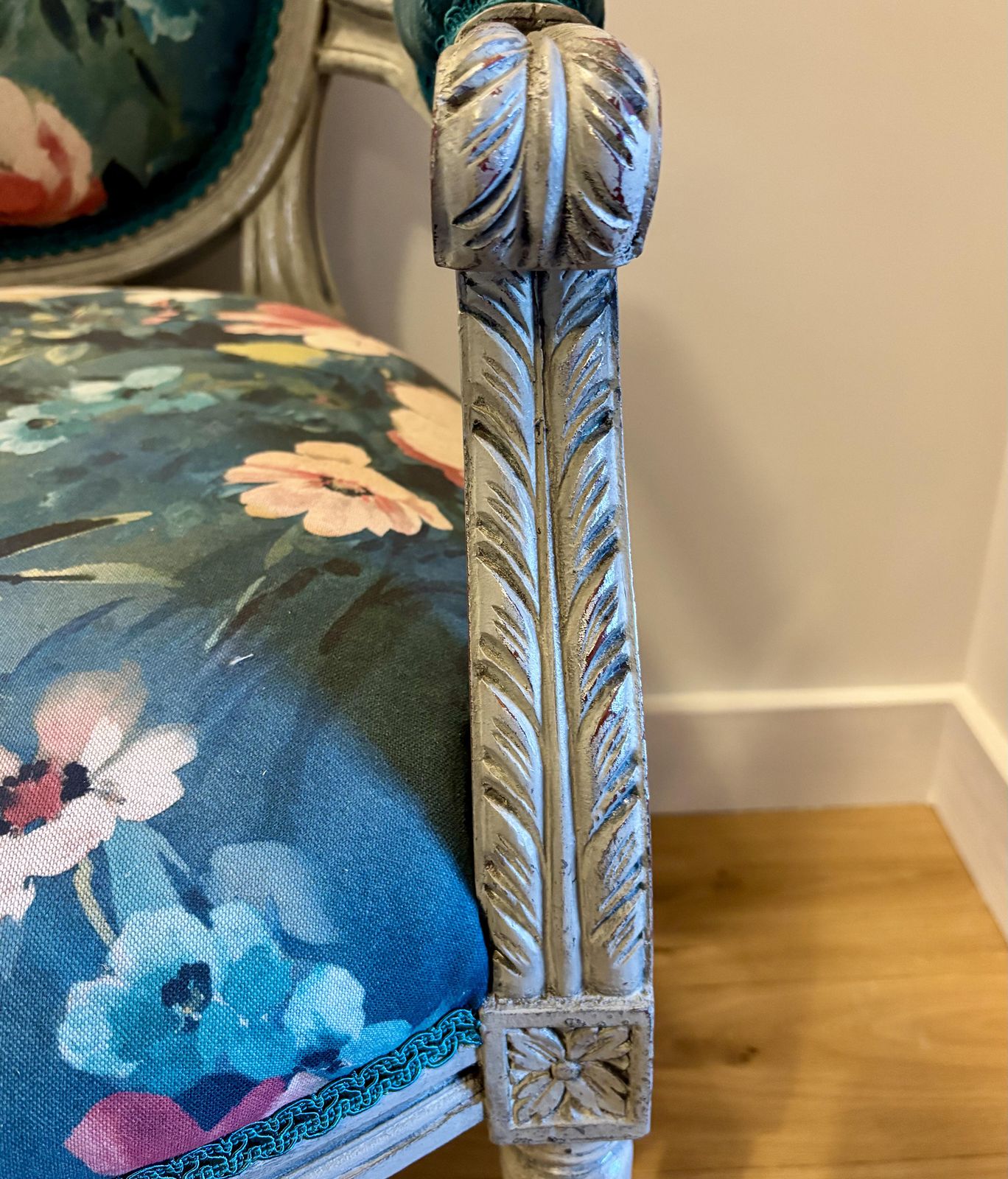 French Louis XIV Style Canape Settee Sofa