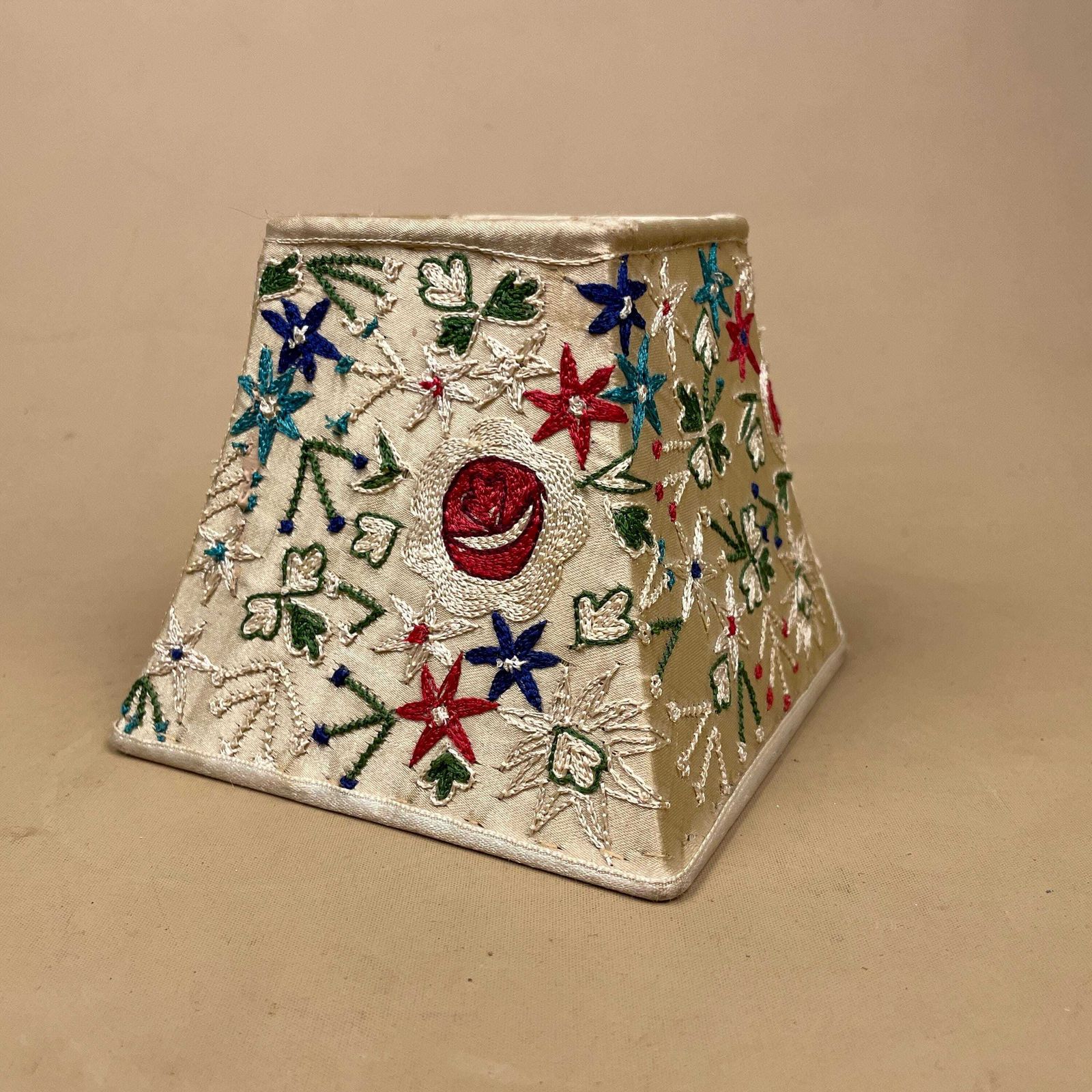 Antique Silk Hand Embroidered Lamp Shade Lampshade Small Floral Pattern Cream Old Vintage Square Ditsy Decorative Light photo Lighting