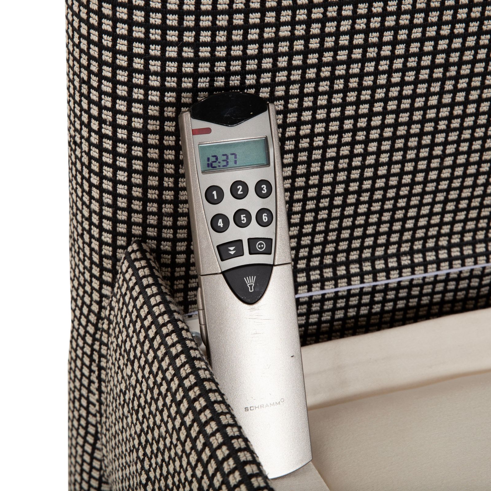 photo furniture Lit Schramm en tissu gris, fonction électrique, chambre