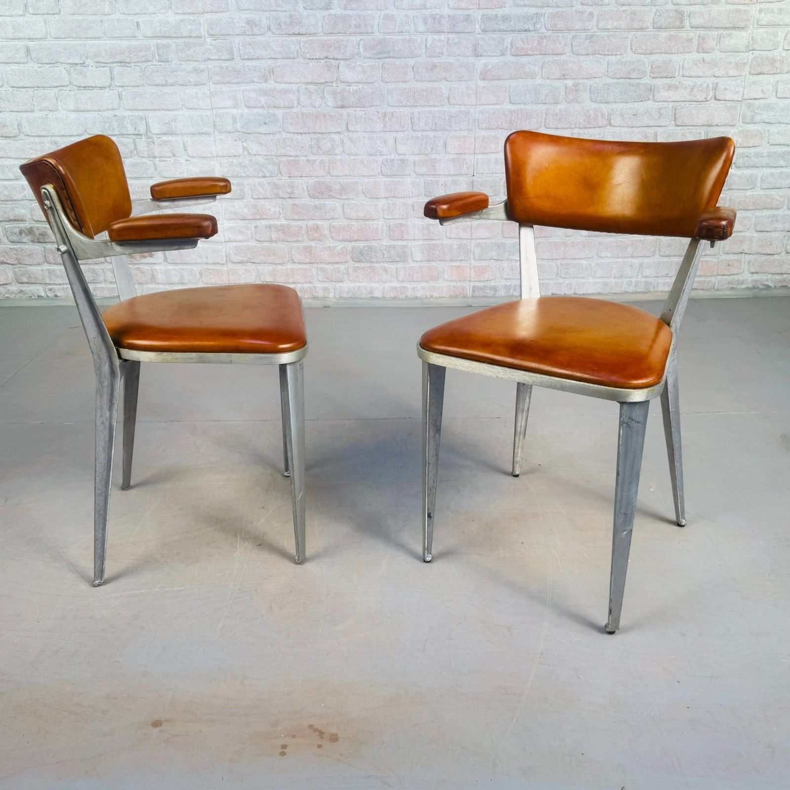 Furniture Set Of 10 Ernest Race Ba3 Dining Chairs – Tan Leather Mid Century Modern Icons photo