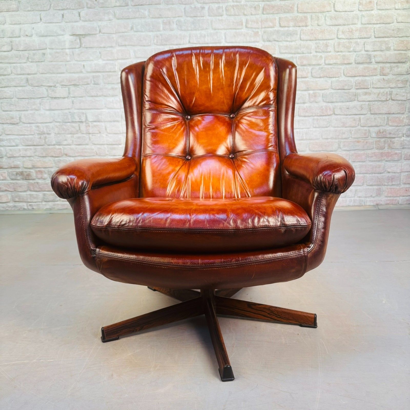 1970s Danish Egg Chair – Cognac Leather Swivel Base photo Furniture