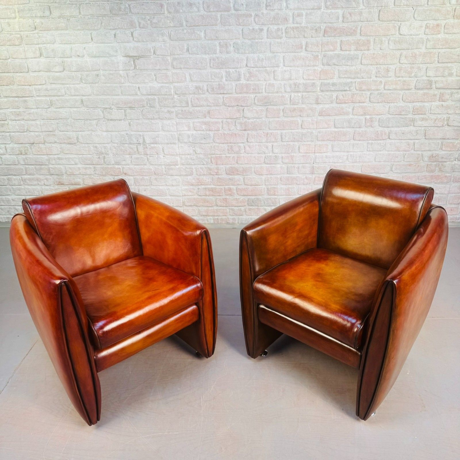 Neat Pair Of Contemporary Danish Tan Leather Armchairs – Compact, Comfortable photo vinterior