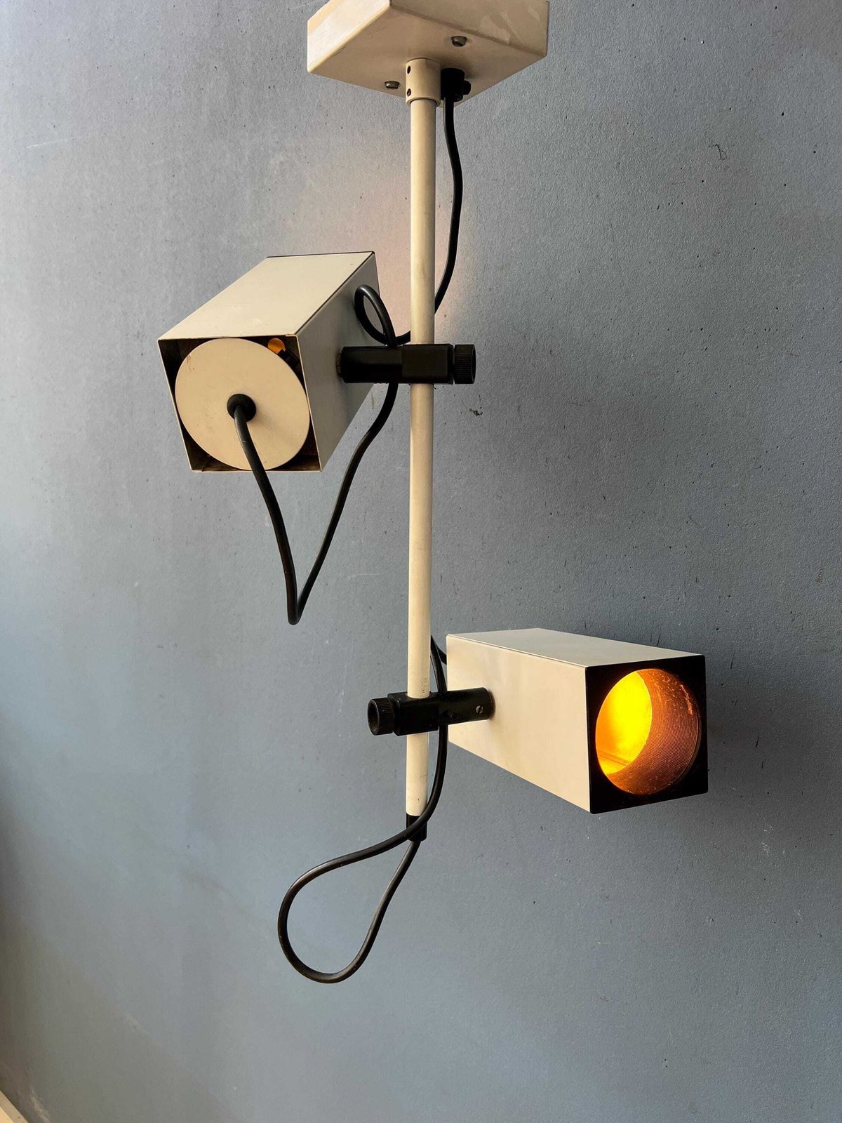 Vintage Philips Beige Pendellamp Met Stang photo Verlichting