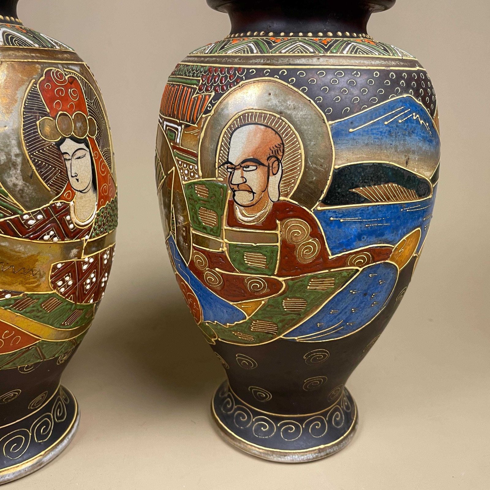 Pair Of 2 Antique Oriental Japanese Ceramic Porcelain Hand Painted Vase Pattern Decorative Vintage Asian Old Colourful Set Mantle Vases photo vinterior