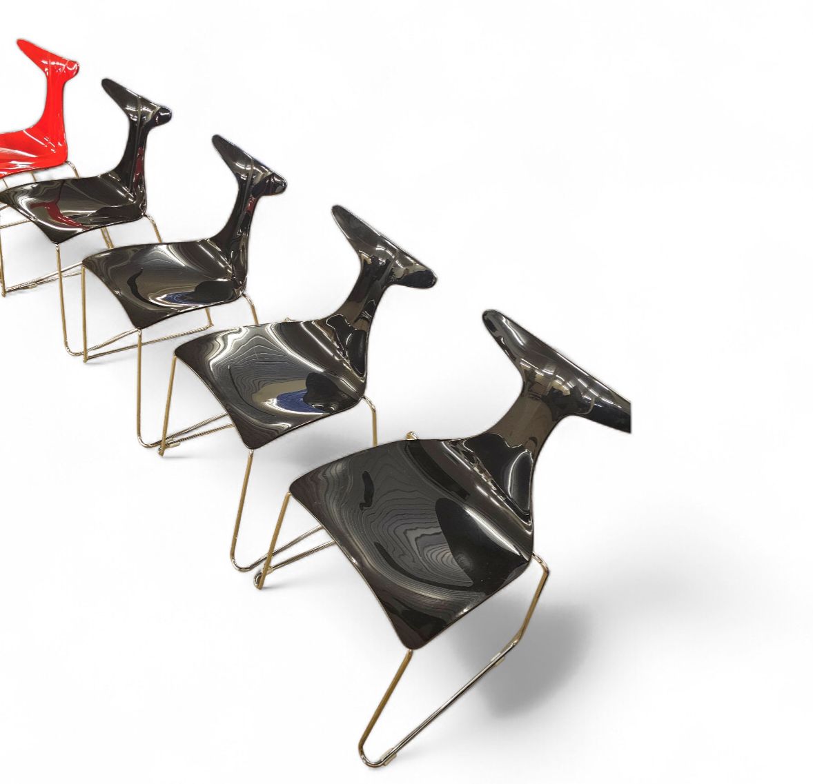 photo furniture 6 X Delfy Chair By Gino Carollo For Ciacci Kreaty / Italy 1990s / 2 X Red   4 X Black
