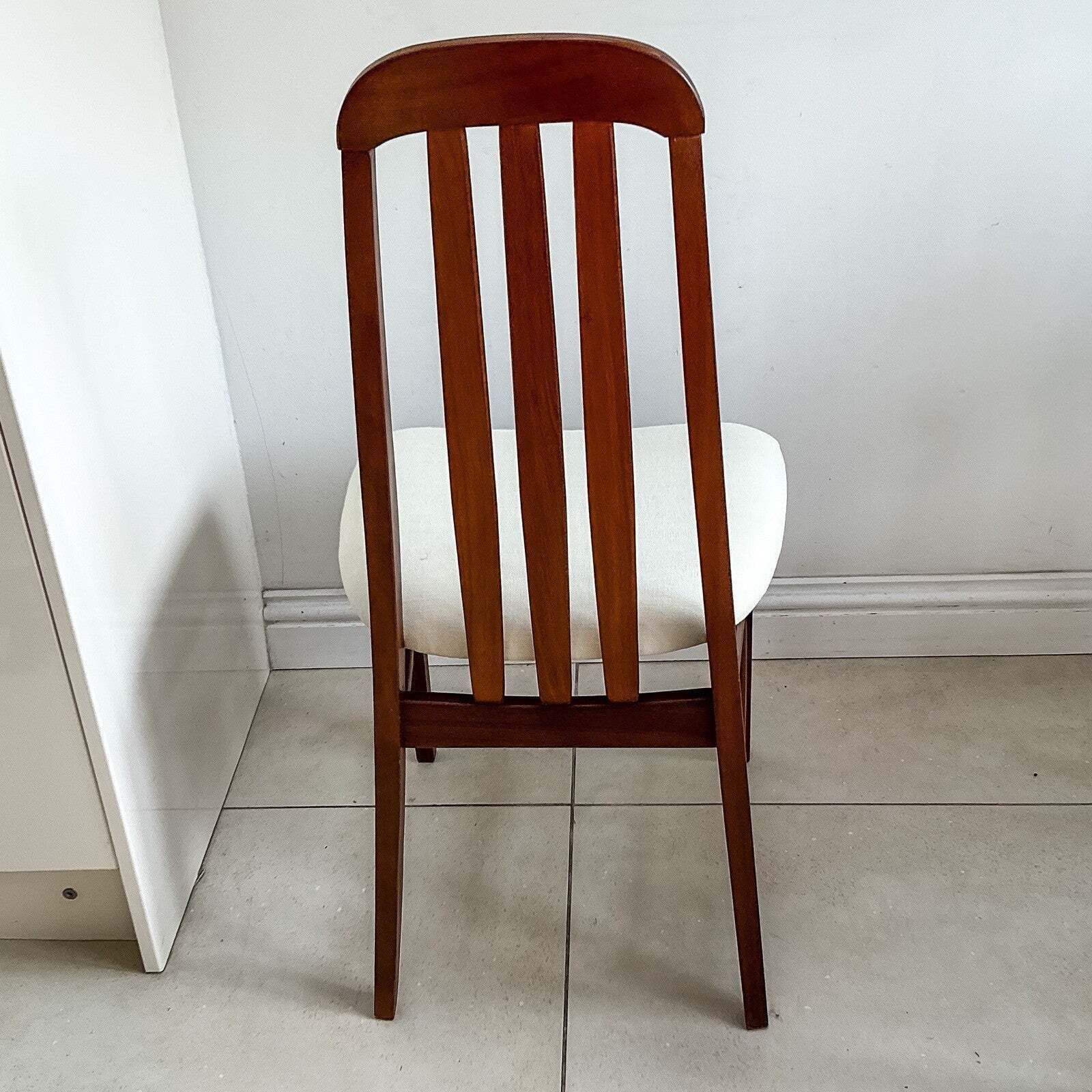 Set Of 4 Teak Mid Century Teak Dining Chairs By Jentique 60s New Upholstery photo Furniture