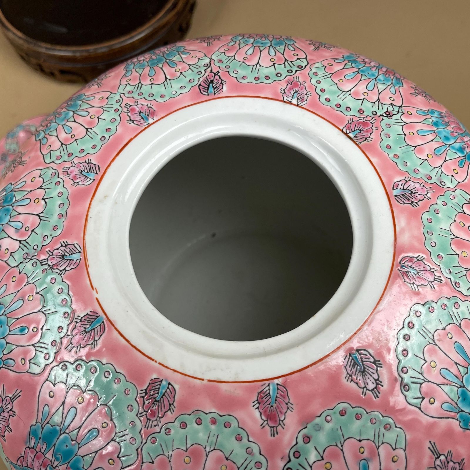 Oriental Decorative Vase Ceramic Pink Peacock Design Pot Chinese Vintage Display Lidded Ginger Jar Lid Pattern Ornament Wooden Ornate Base photo vintage