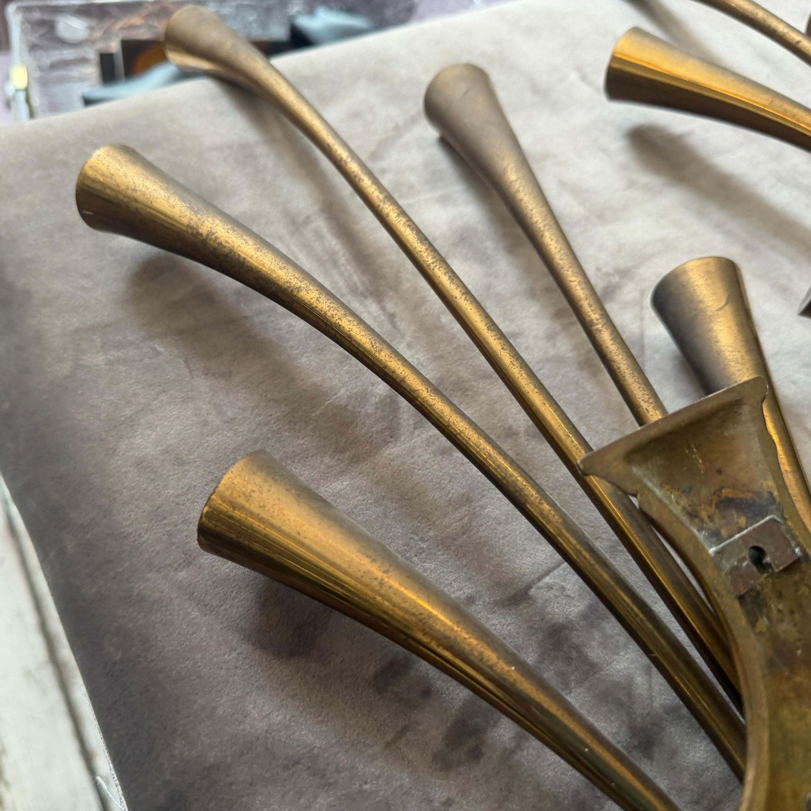 photo vinterior Two 1950 Mid Century Modern Brass Wall Sconces By Oscar Torlasco For Lumi Milano