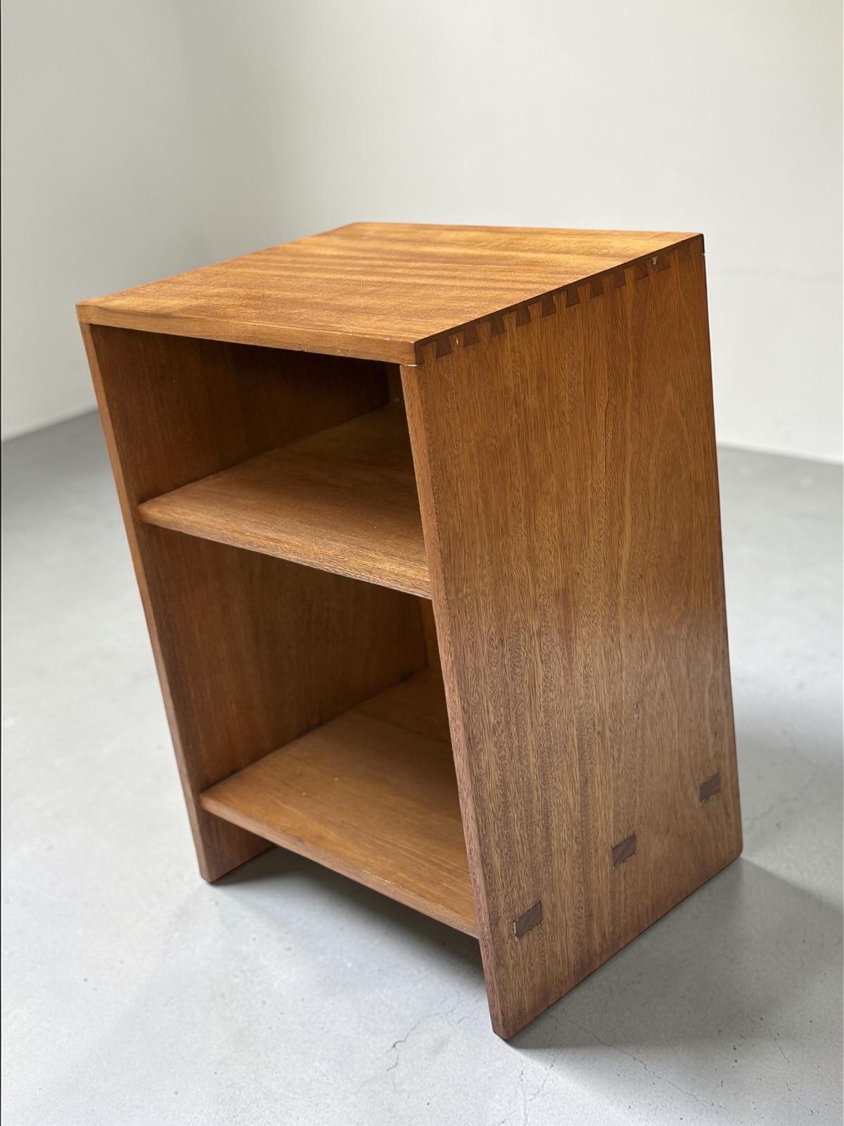 Mid Century Teak Open Cabinet / Low Shelf Unit — Dovetailed Construction, British C.1960s photo for sale